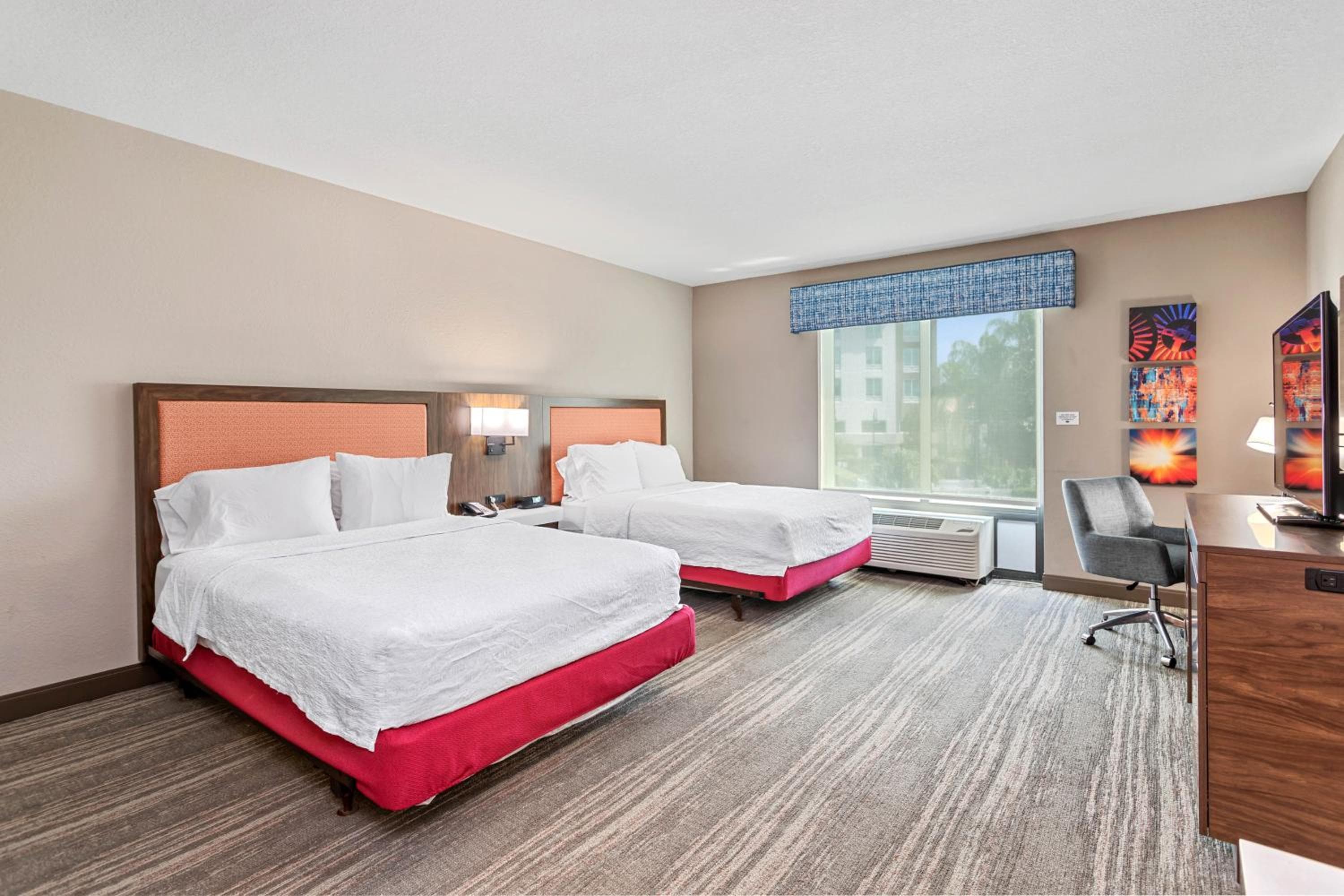 Hampton Inn & Suites Orlando - Apopka — 6