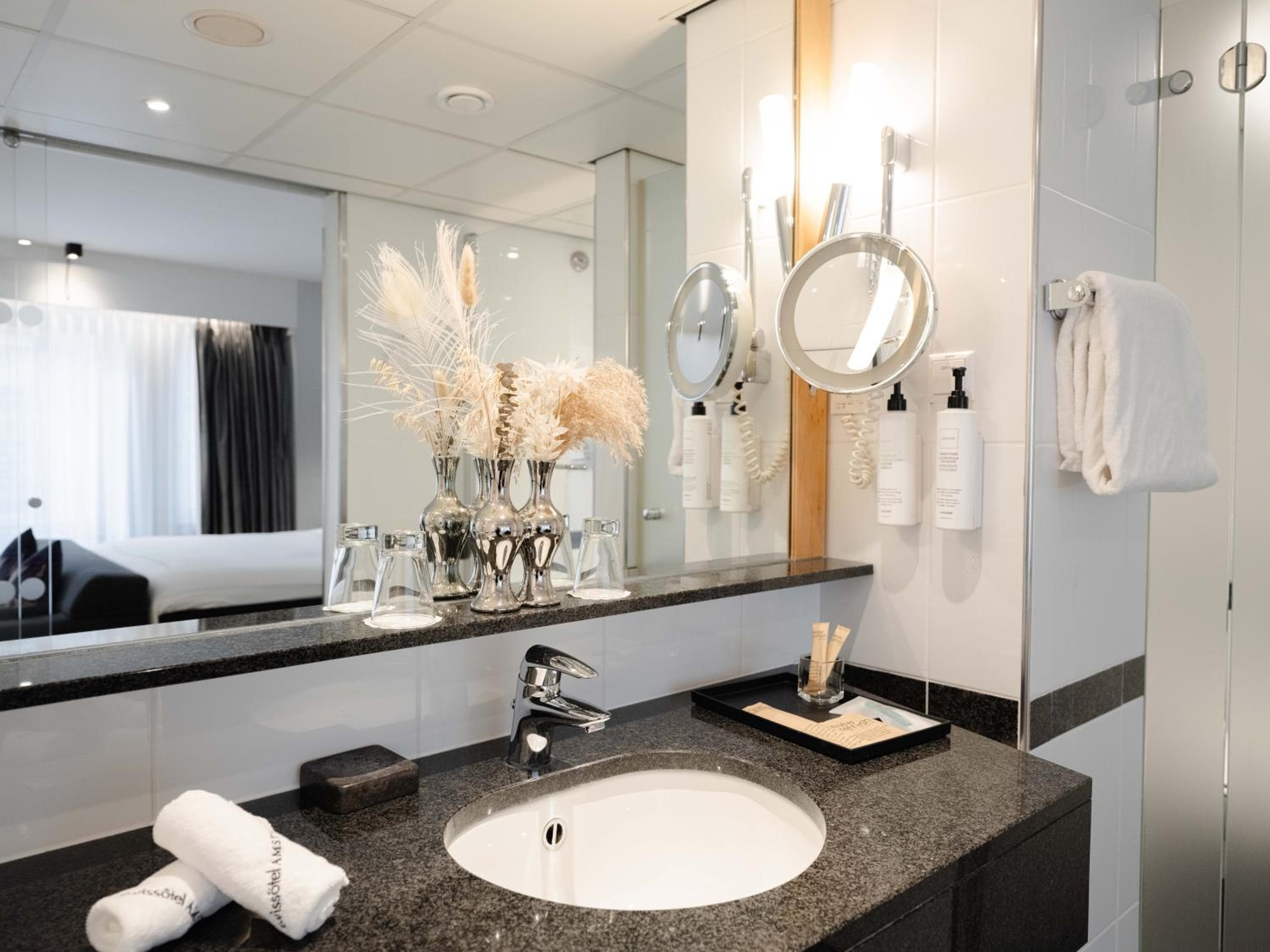Swissôtel Amsterdam — 30