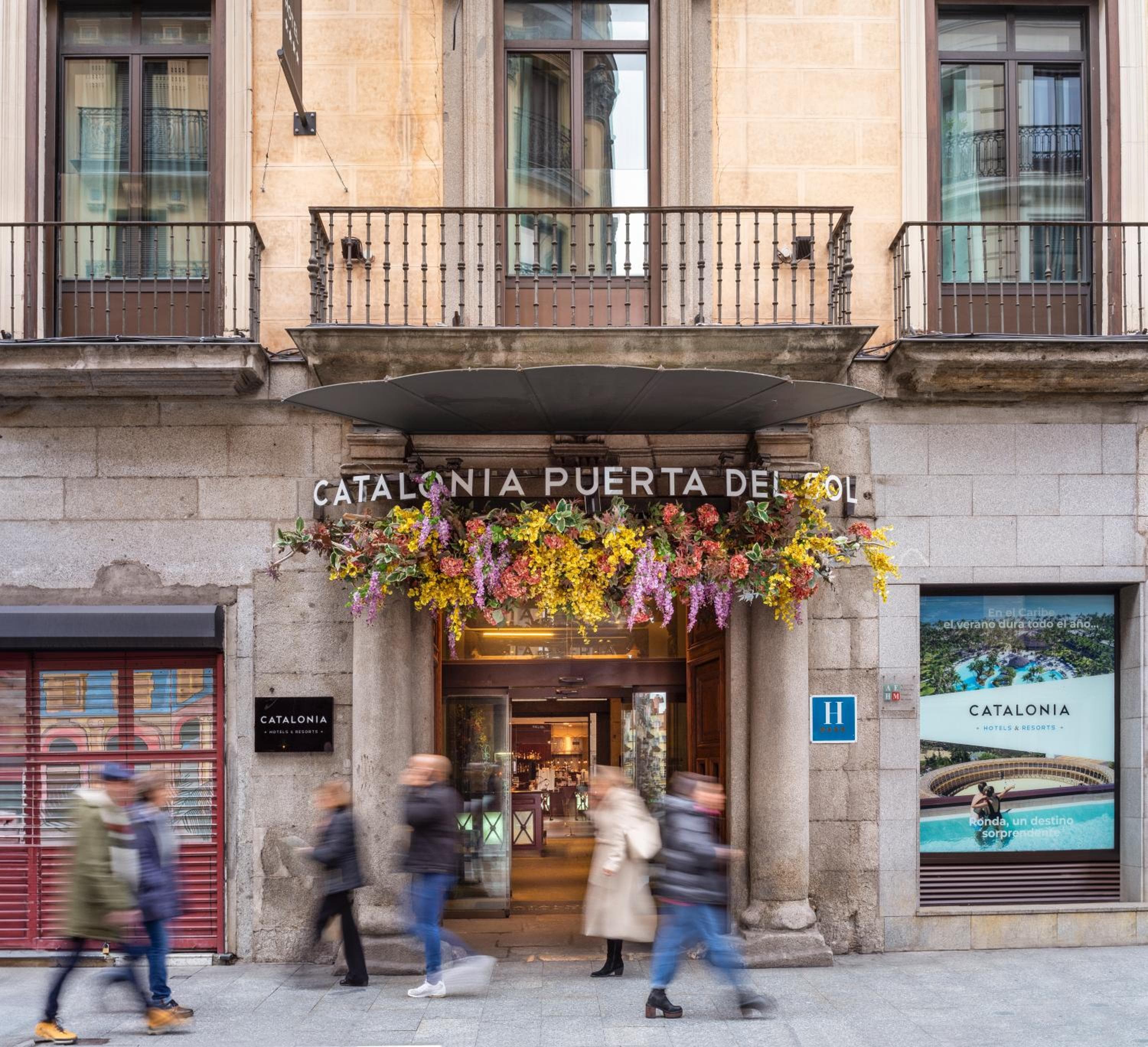 Catalonia Puerta del Sol — 28