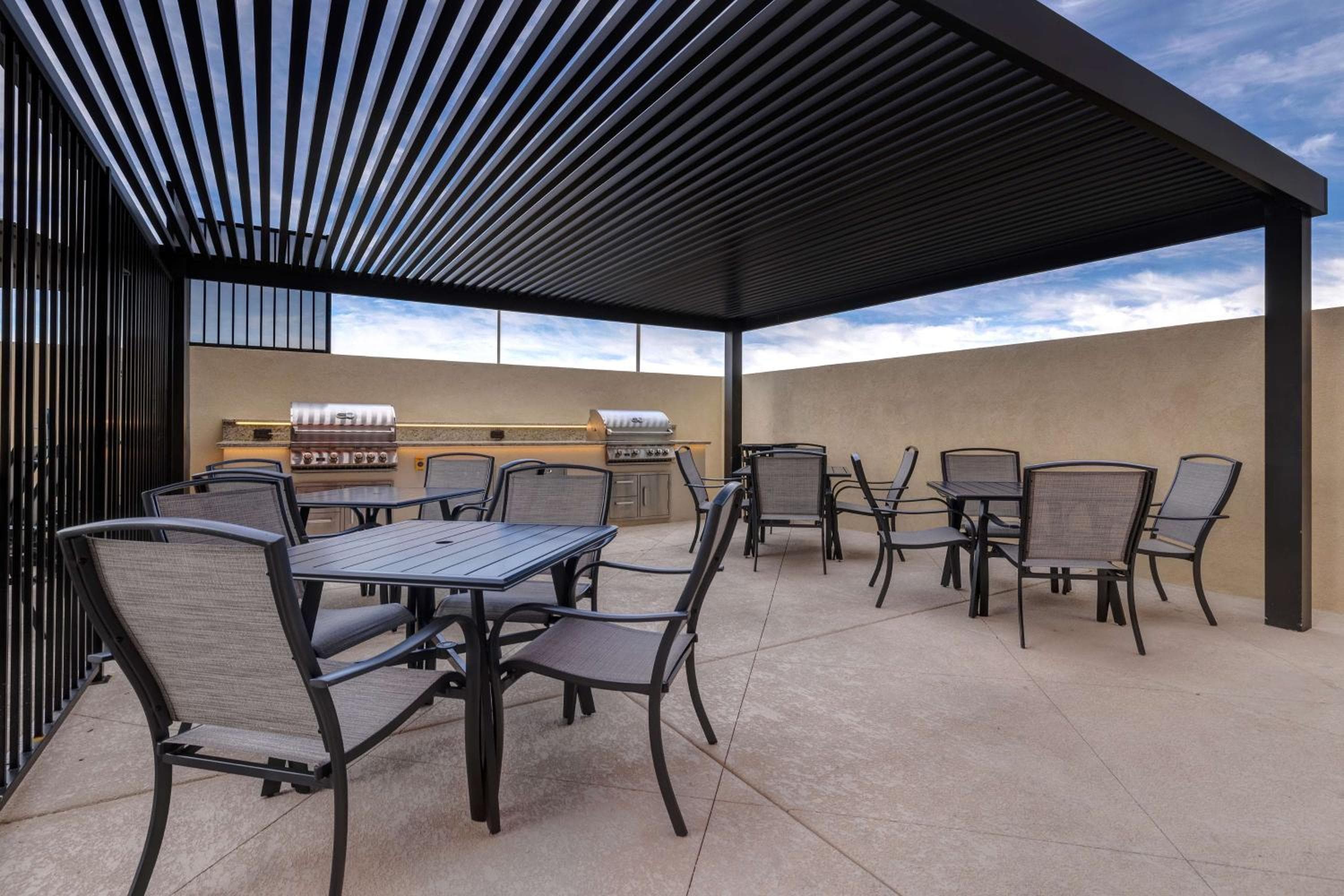 Home2 Suites By Hilton Las Vegas Southwest I-215 Curve — 2