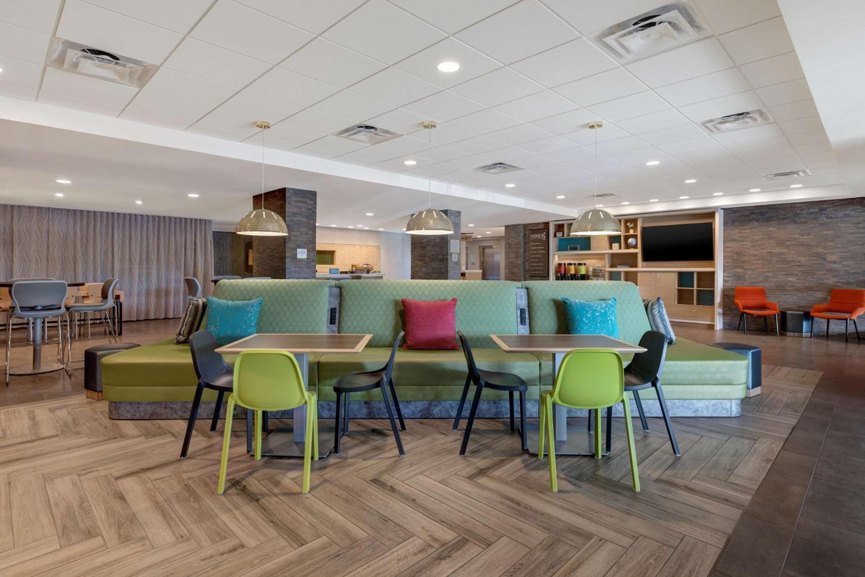 Home2 Suites By Hilton Las Vegas Southwest I-215 Curve — 13