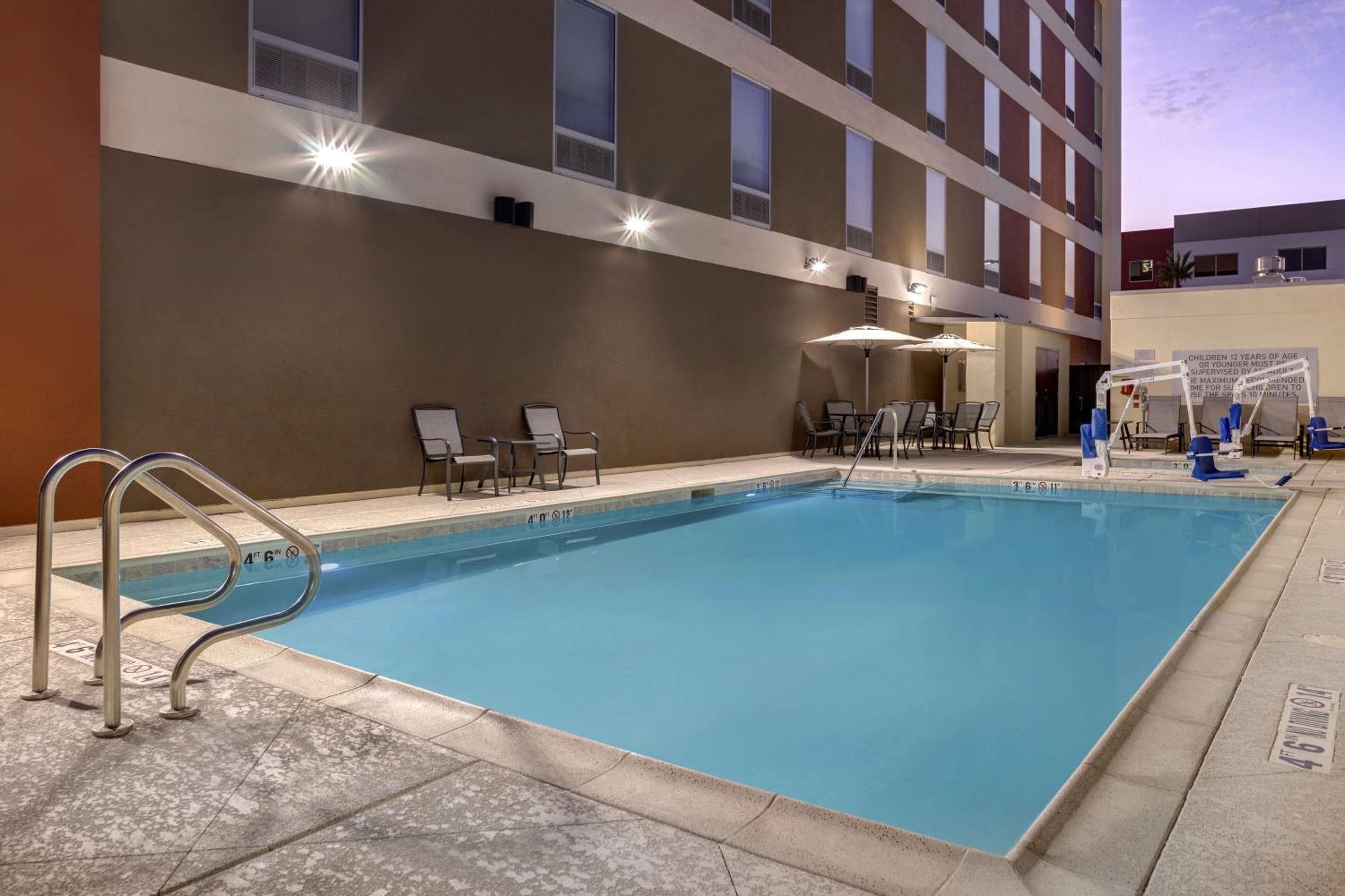 Home2 Suites By Hilton Las Vegas Southwest I-215 Curve — 16