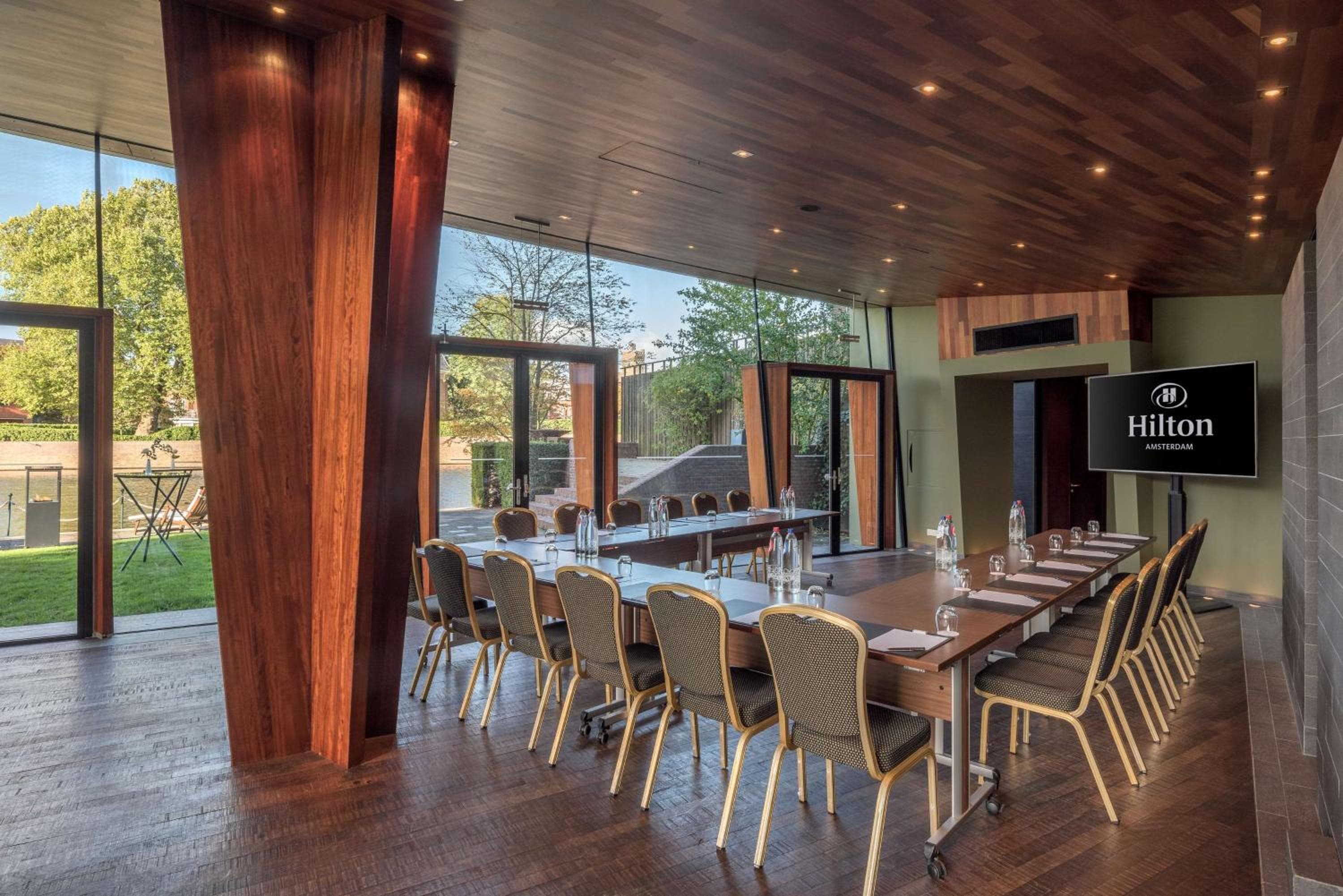Hilton Amsterdam — 21