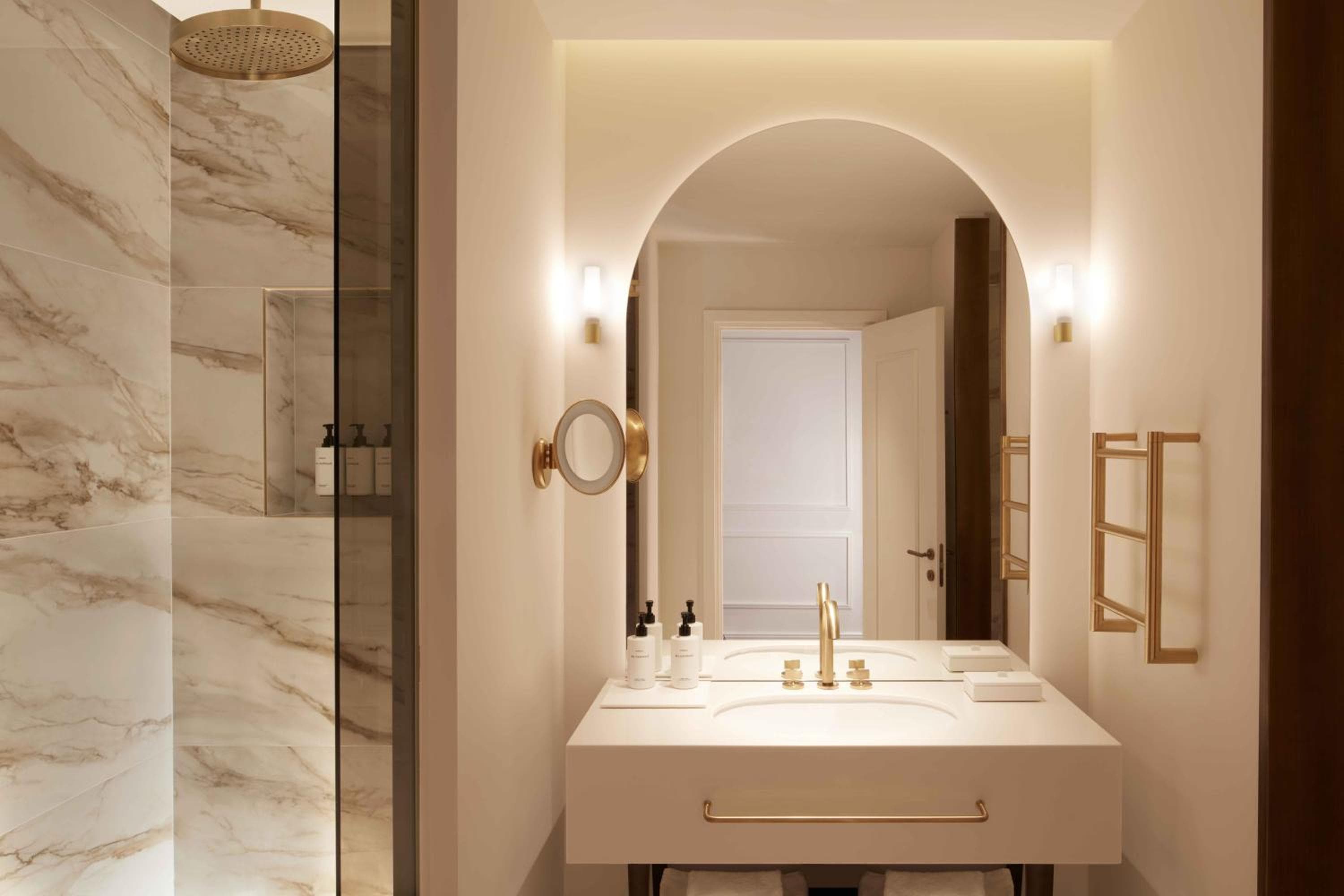 InterContinental Rome Ambasciatori Palace by IHG — 20