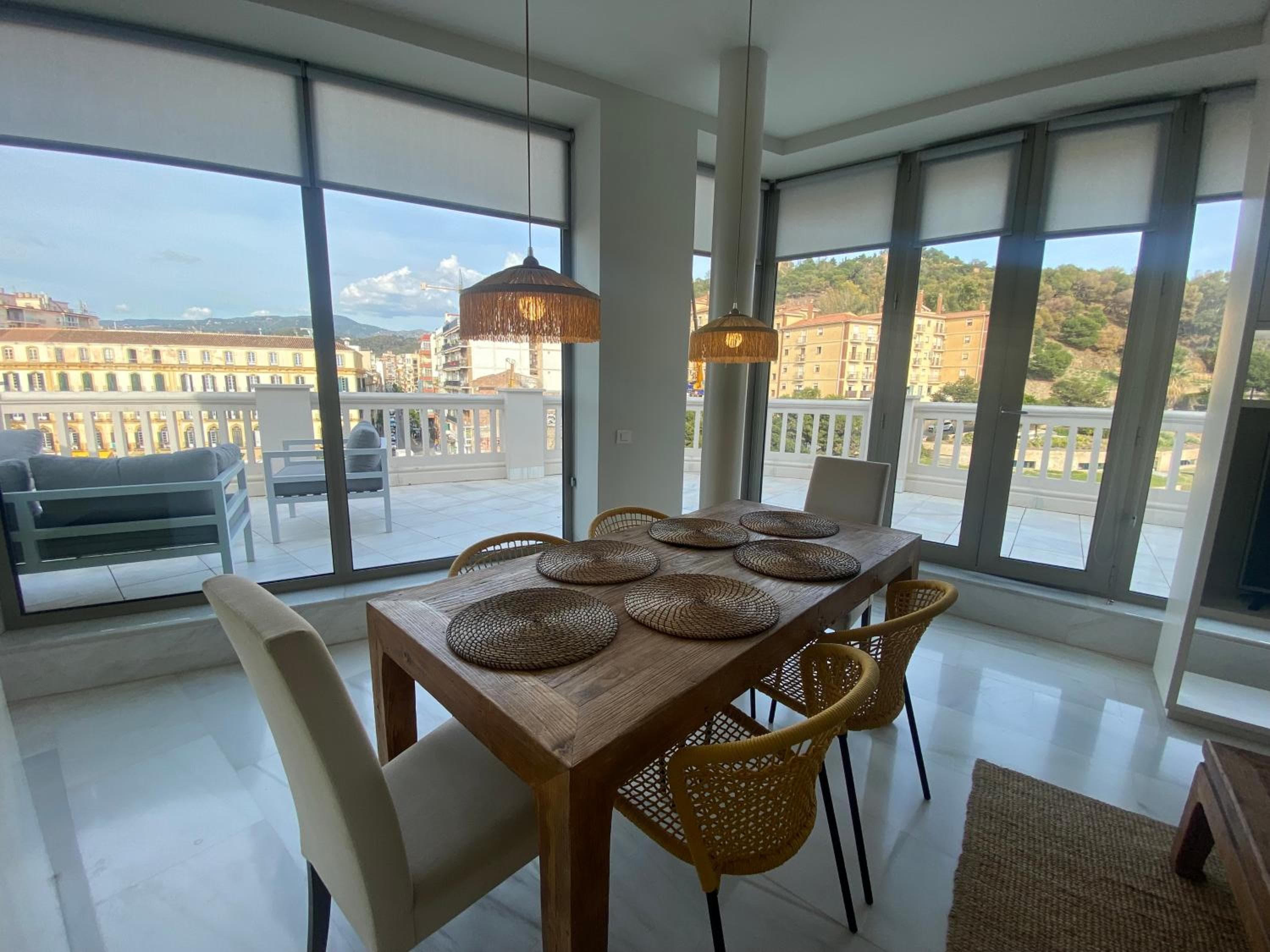 Apartamentos Pinar Málaga Centro - Alcazabilla — 6