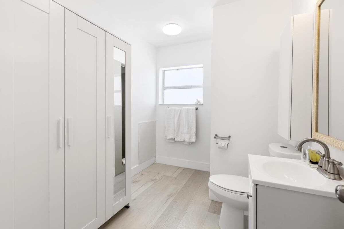 Victoria Park Unique Studio close to Las Olas Blvd — 7