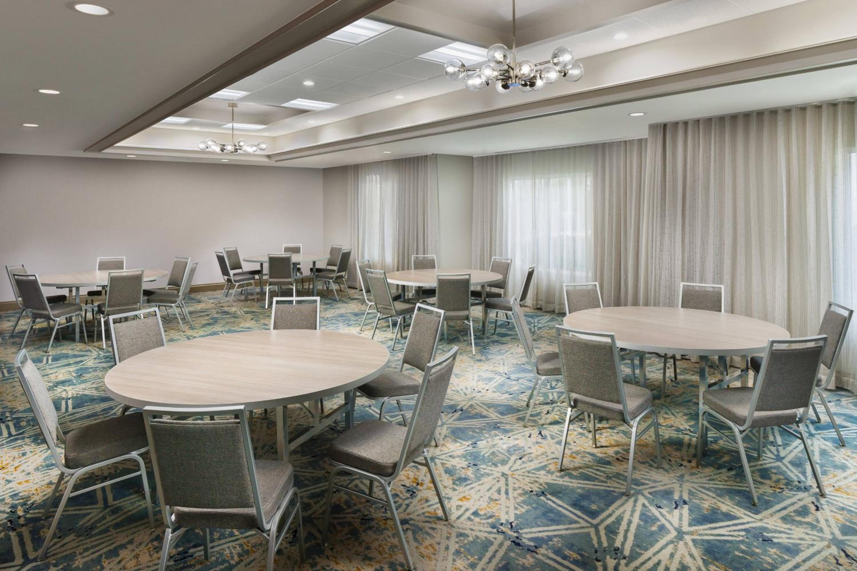Courtyard by Marriott Orlando Downtown — 4