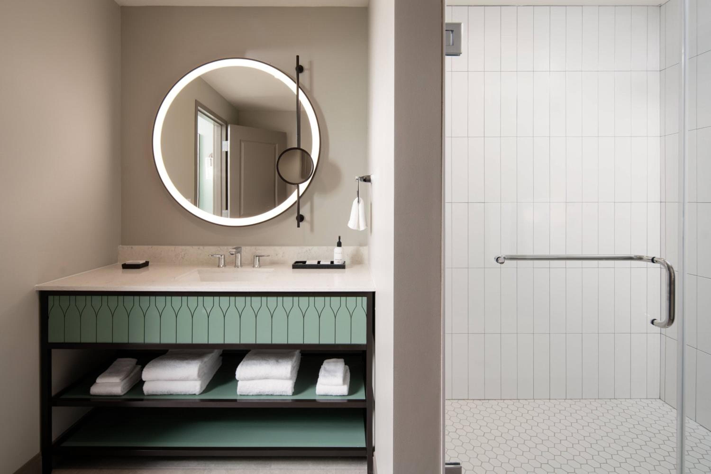 Epicurean Hotel, Autograph Collection — 19
