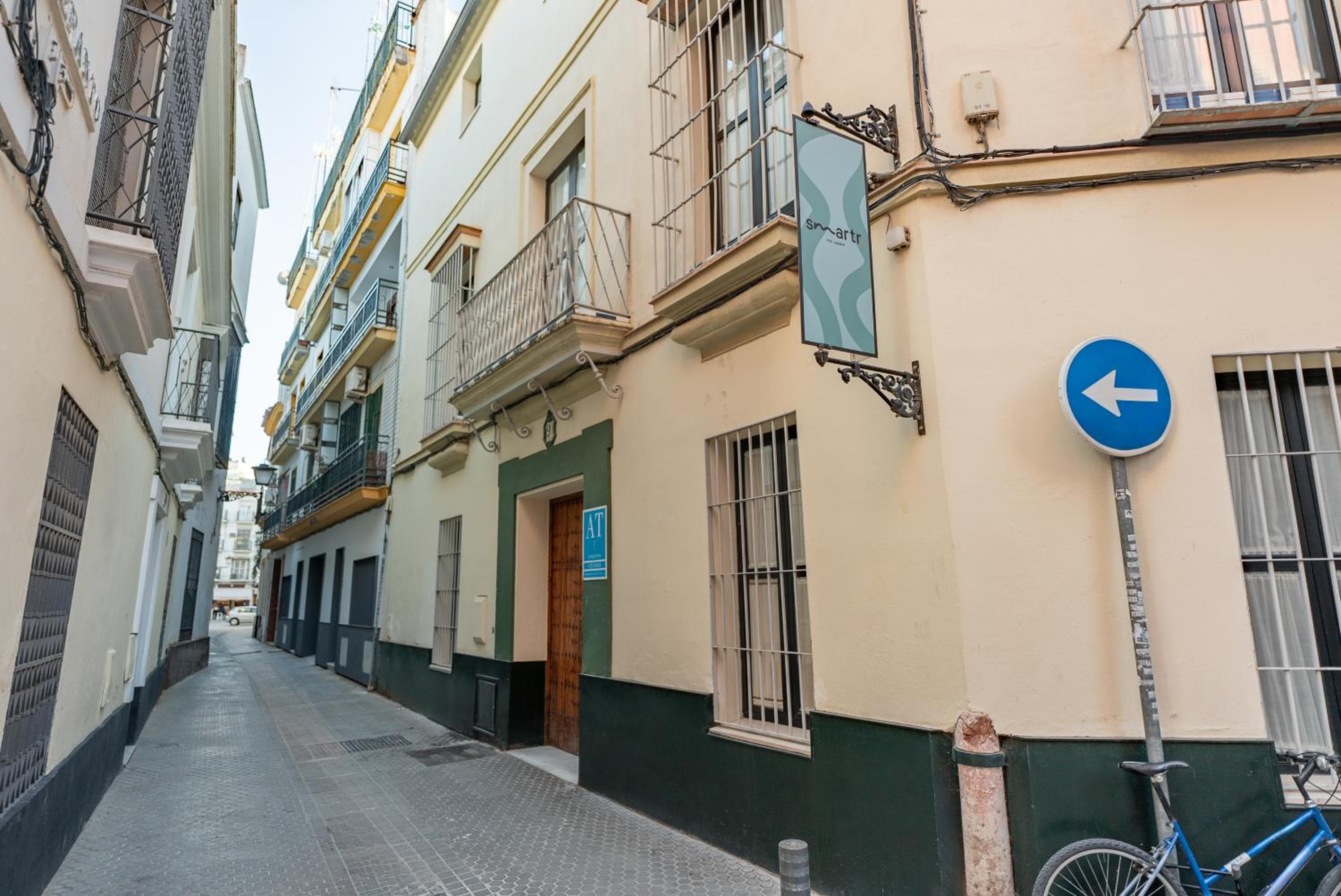 Smartr Sevilla Las Dueñas — 4