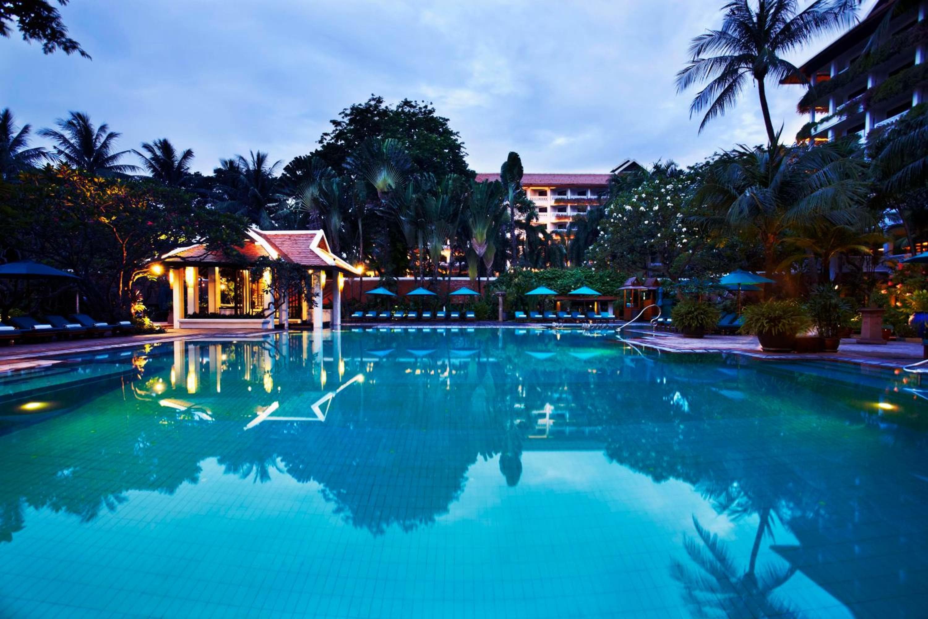 Anantara Riverside Bangkok Resort — 7