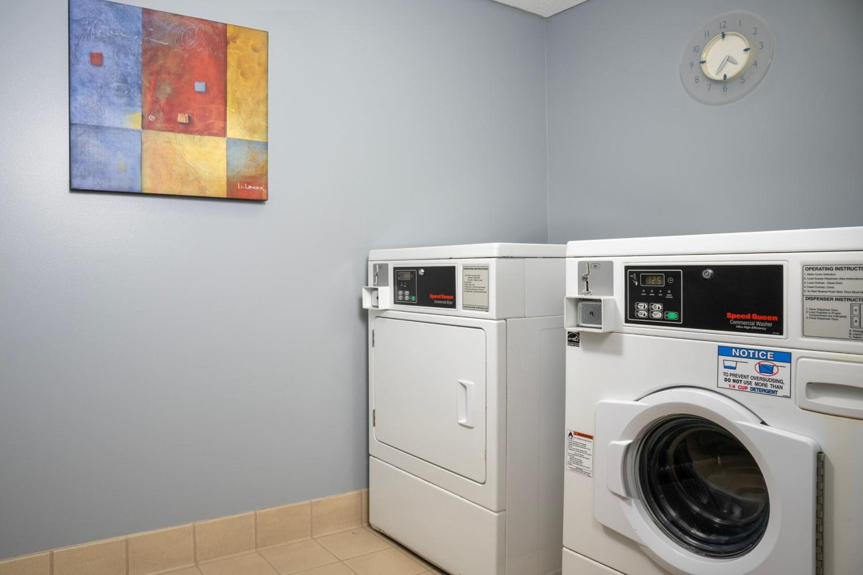 Courtyard by Marriott Orlando East/UCF Area — 24