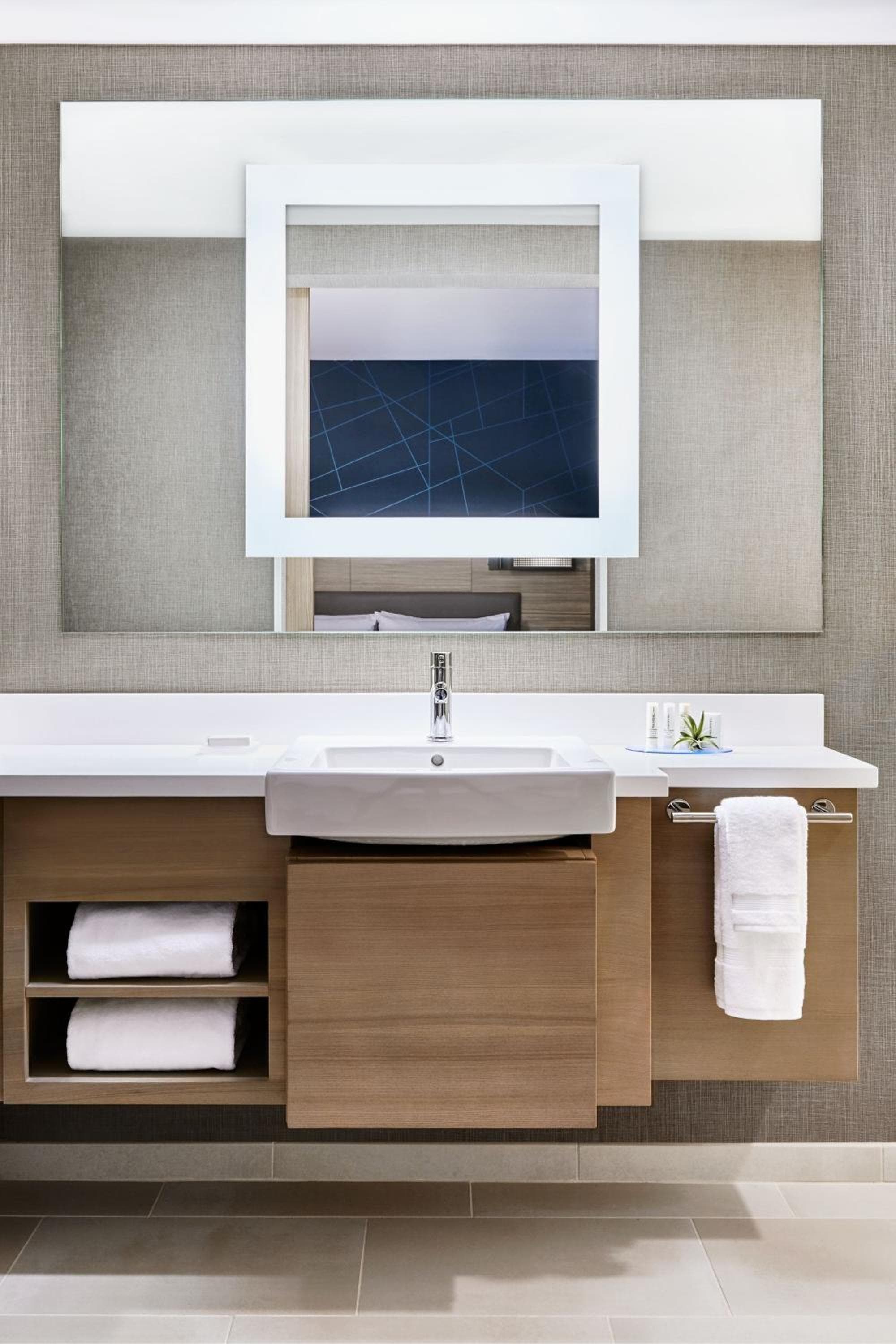 SpringHill Suites by Marriott Tampa Innenstadt — 9
