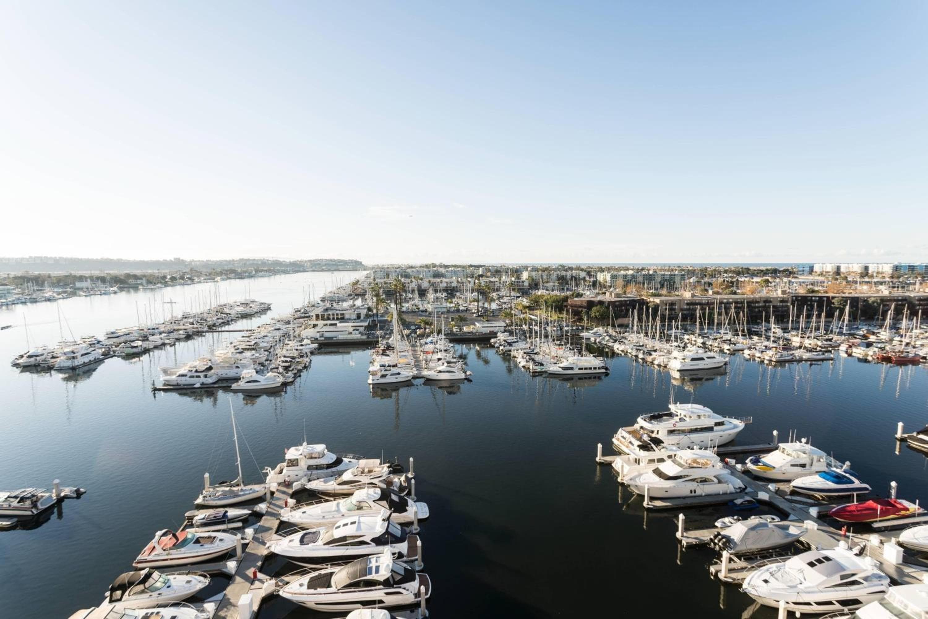 Il Ritz-Carlton, Marina del Rey — 22