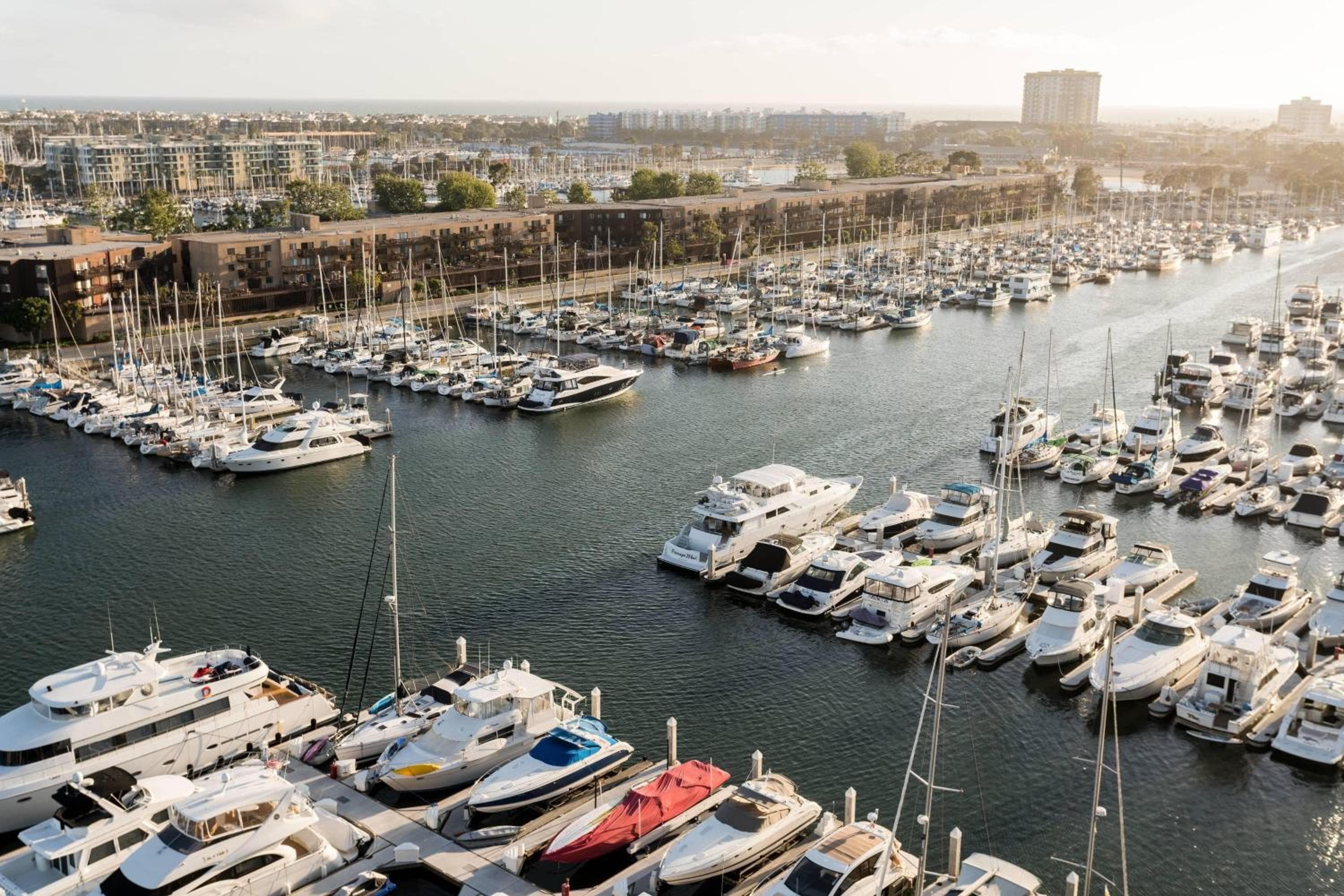 Il Ritz-Carlton, Marina del Rey — 25