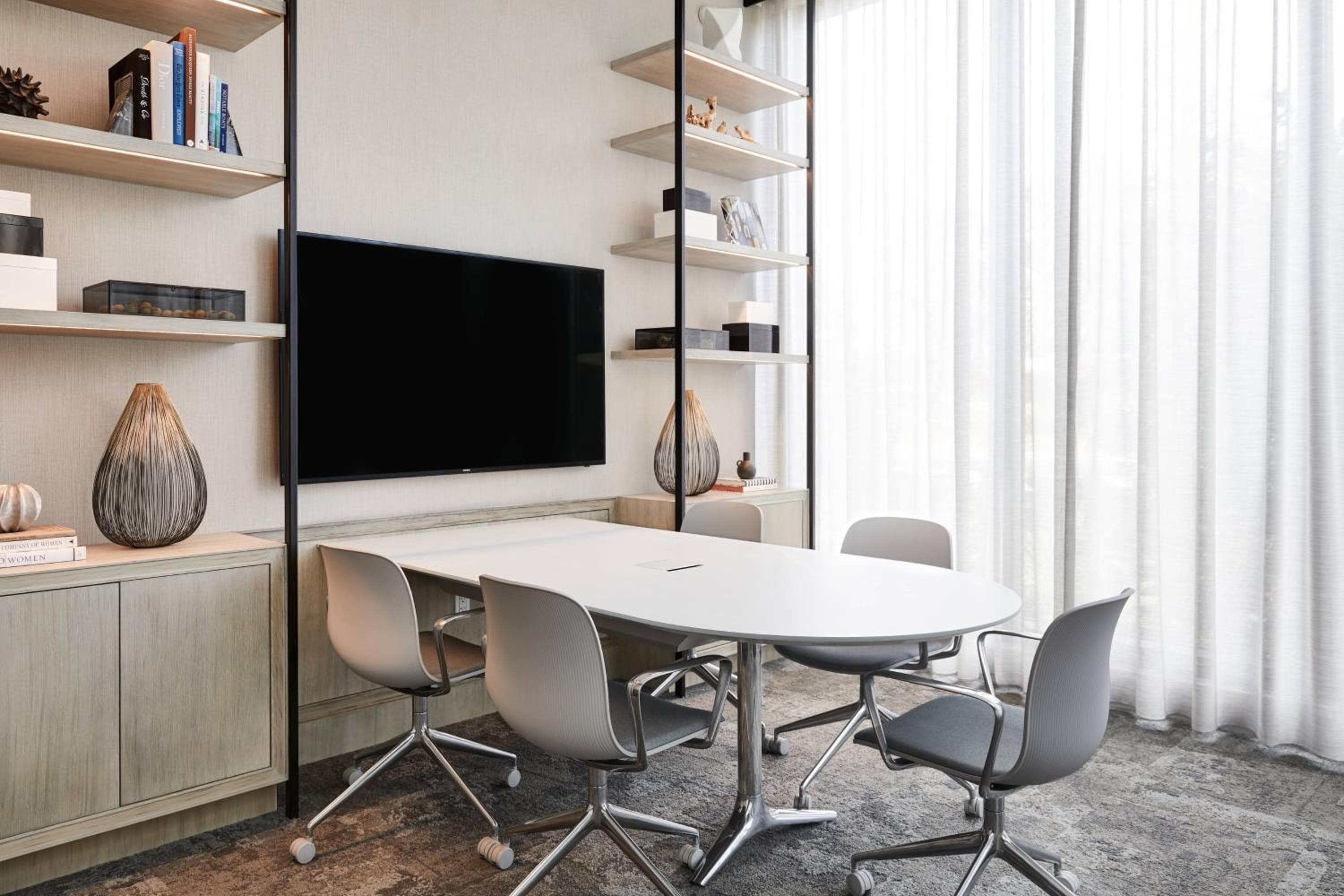 AC Hotel by Marriott Tampa Airport — 22