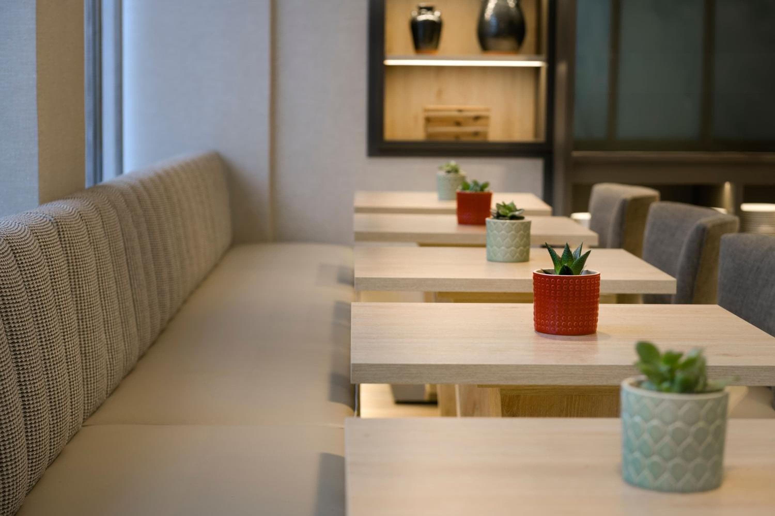 AC Hotel Carlton Madrid by Marriott — 15