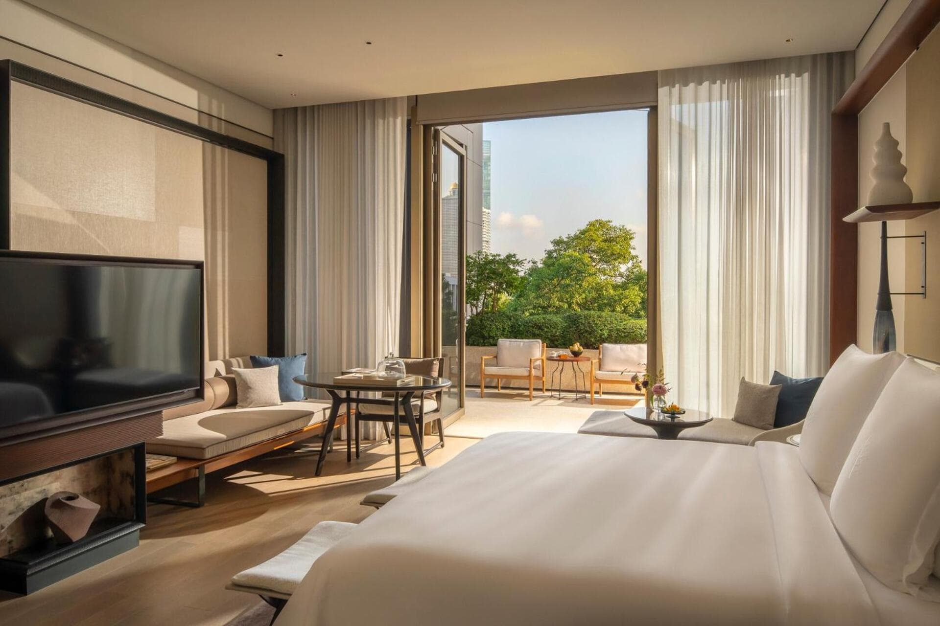 Four Seasons Hotel Bangkok sul fiume Chao Phraya — 23