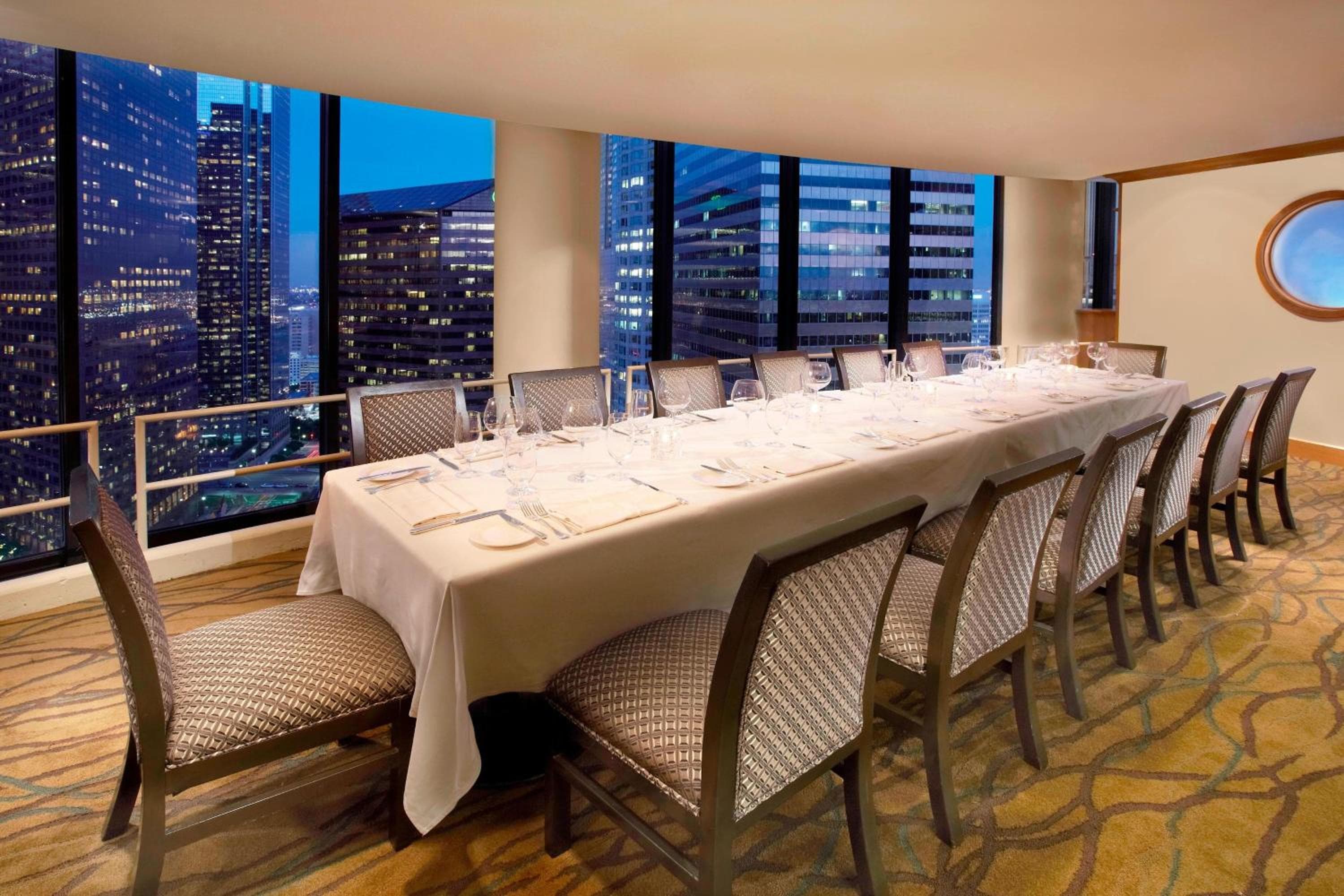 Das Westin Bonaventure Hotel & Suites, Los Angeles — 20