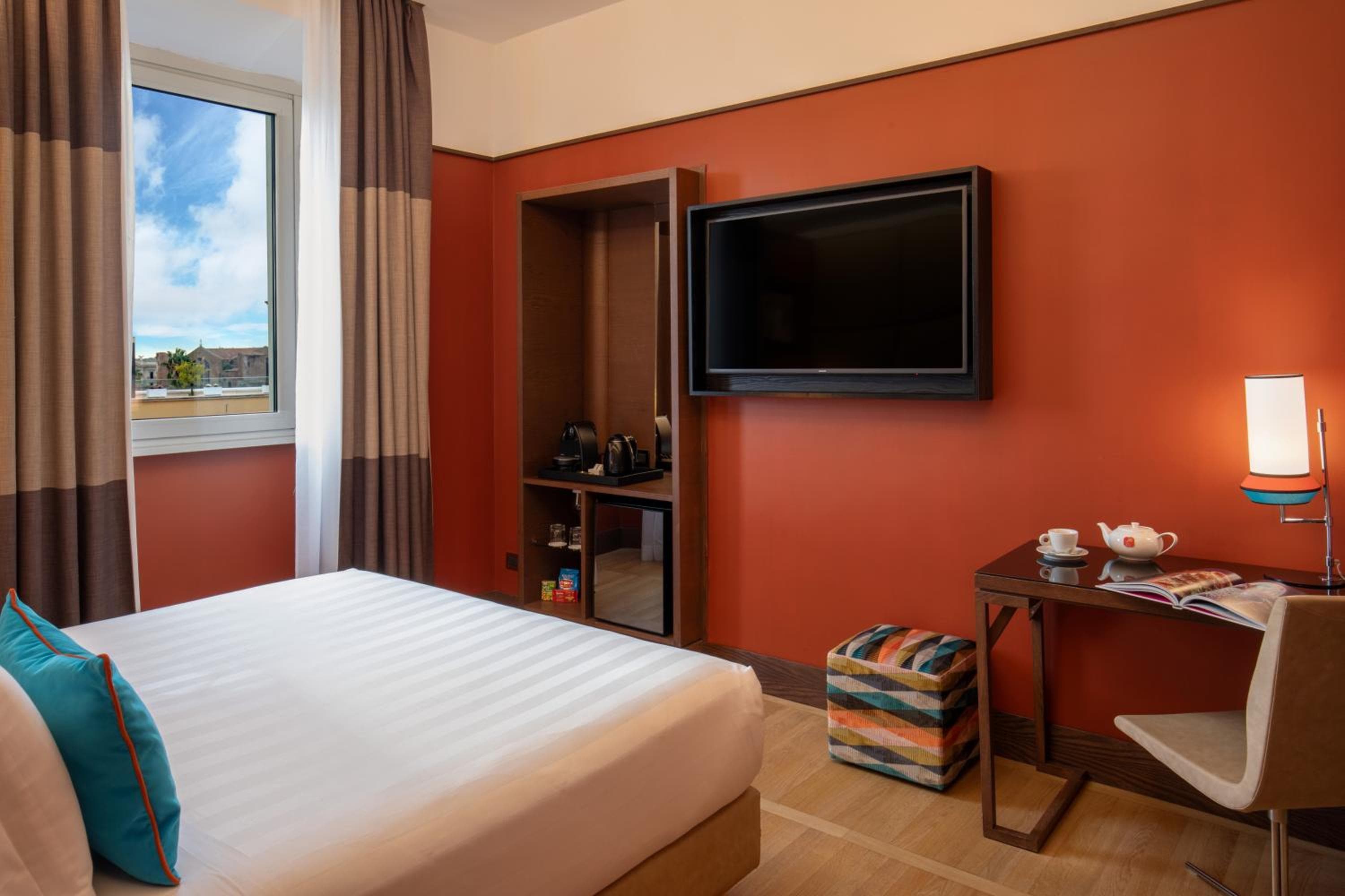 L'Albergo Indipendente — 23