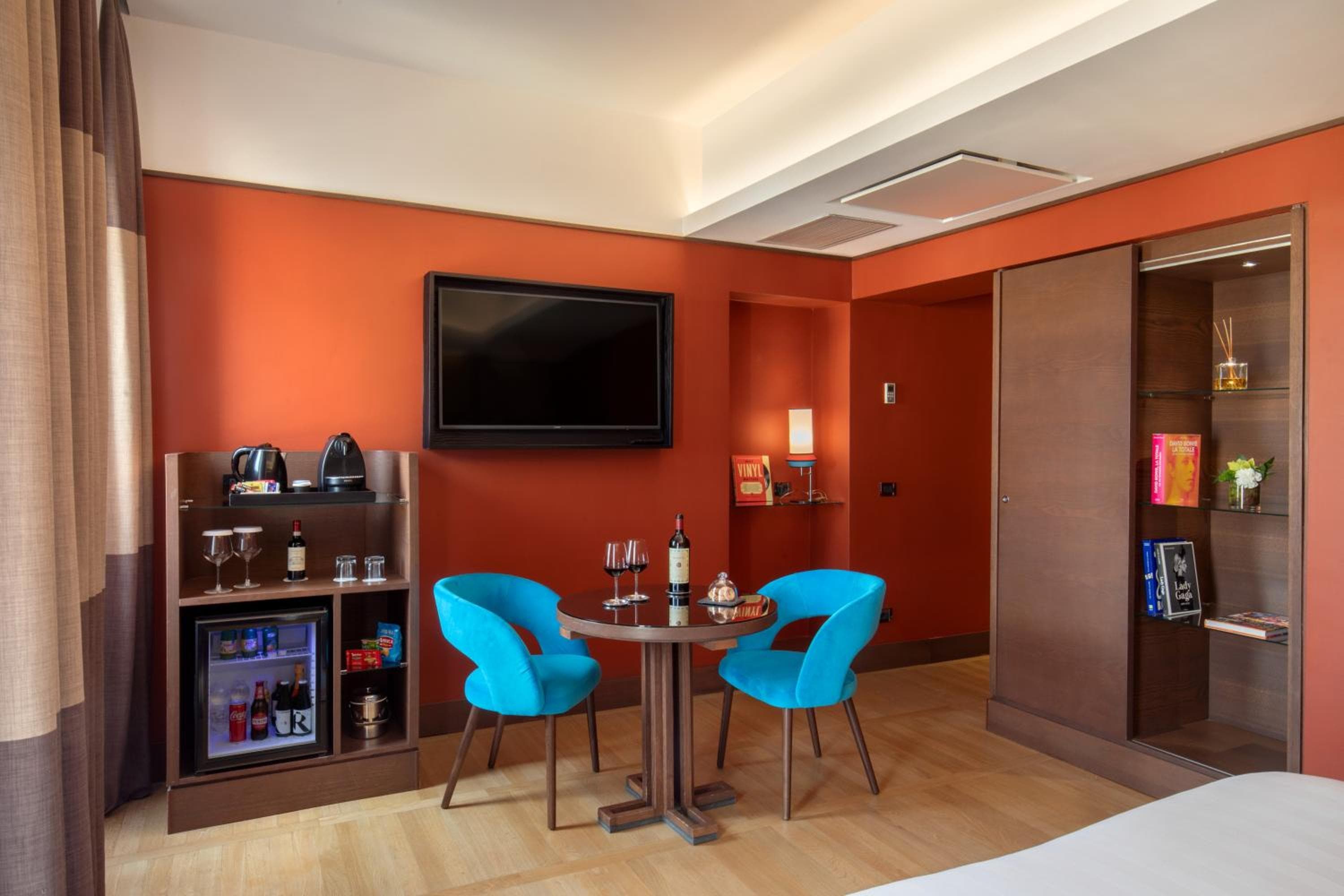 L'Albergo Indipendente — 20