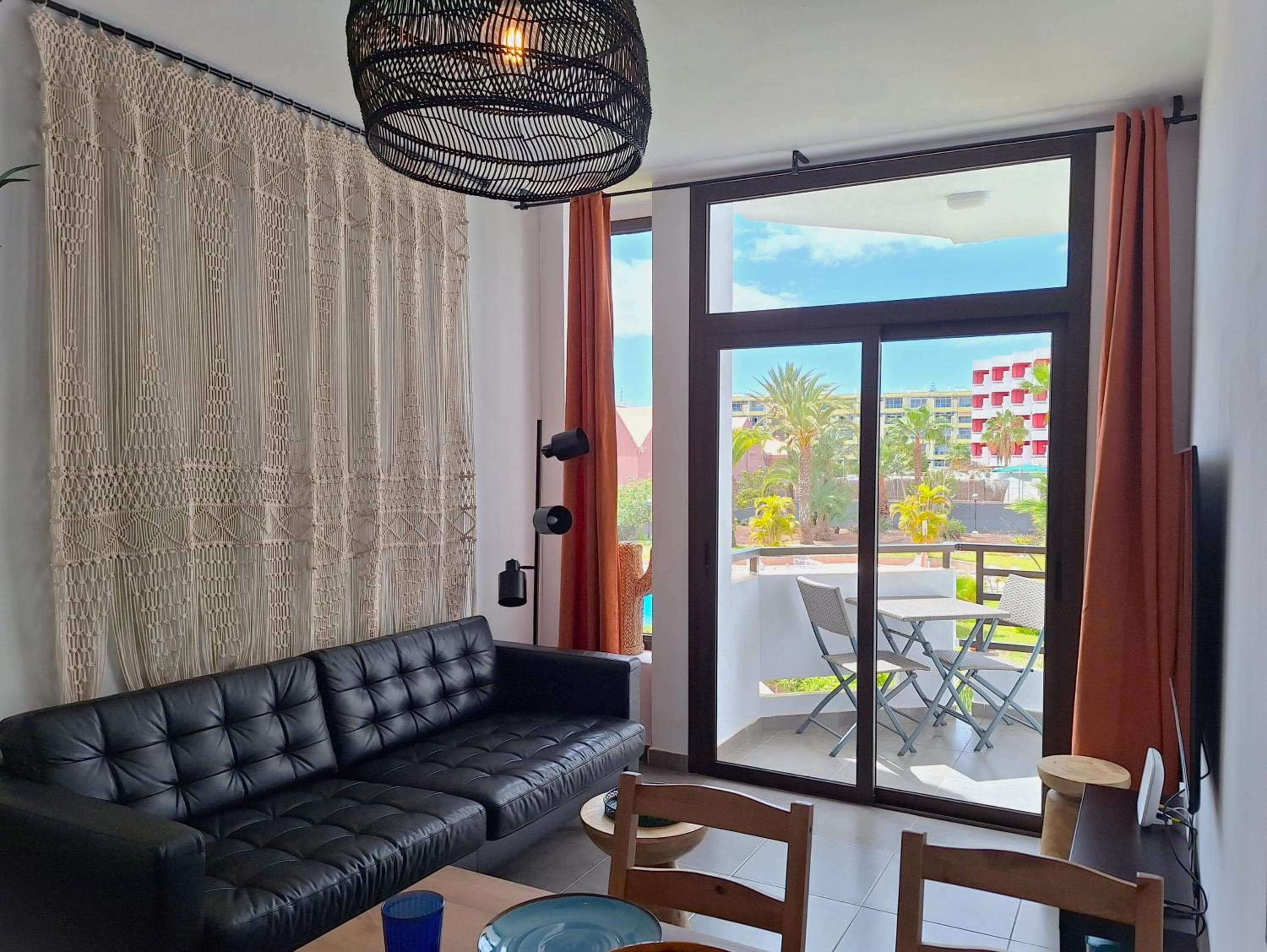 Stylish 2-Bedroom Apartment Yumbo — 3