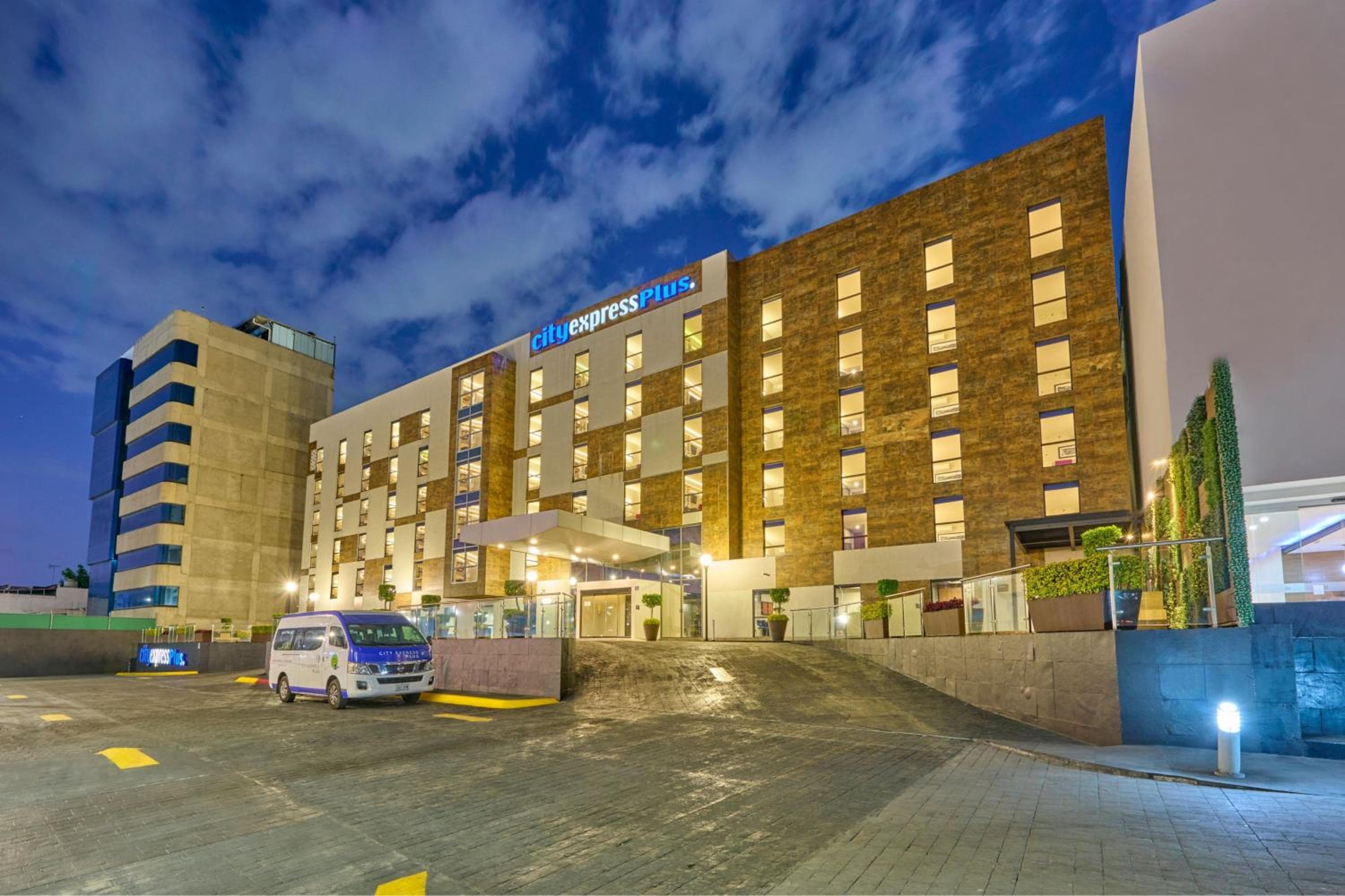 City Express Plus del Marriott Periferico Sur Tlalpan — 5