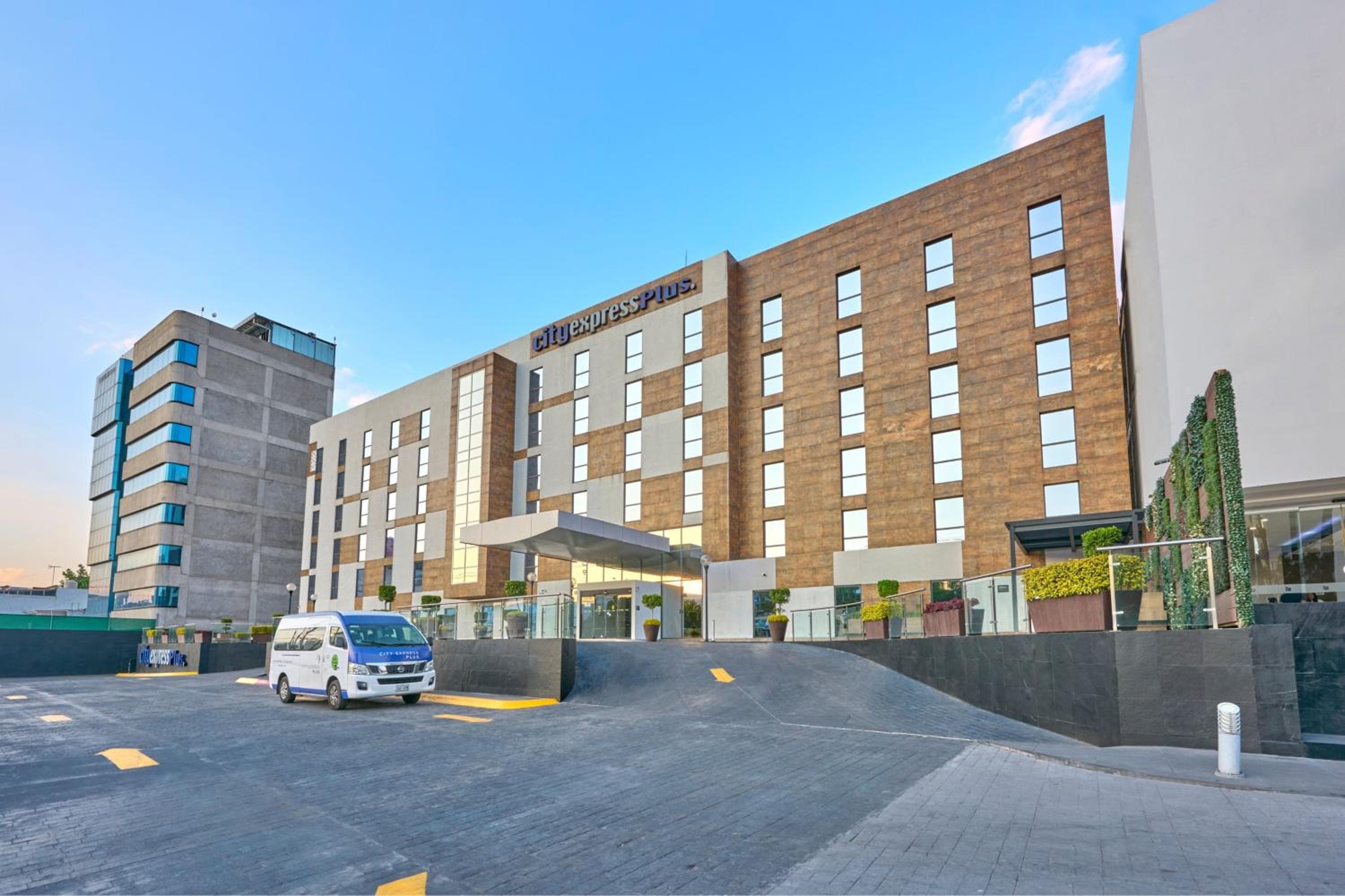 City Express Plus del Marriott Periferico Sur Tlalpan — 1