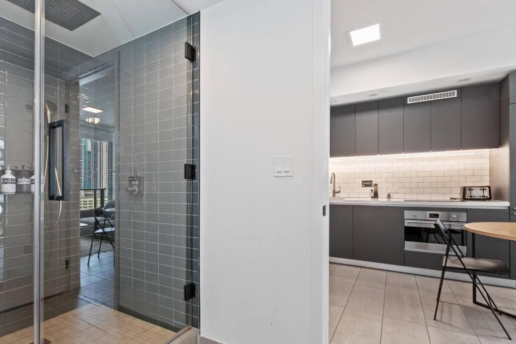 Downtown Miami Yotel 1 Bedroom — 16