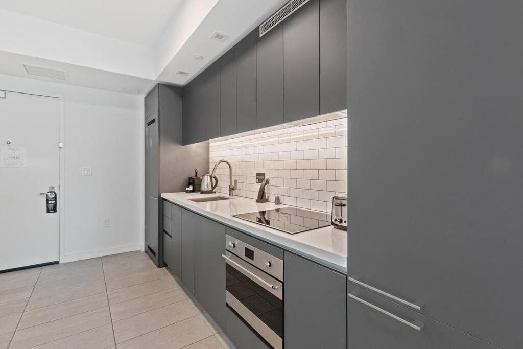 Downtown Miami Yotel 1 Bedroom — 19
