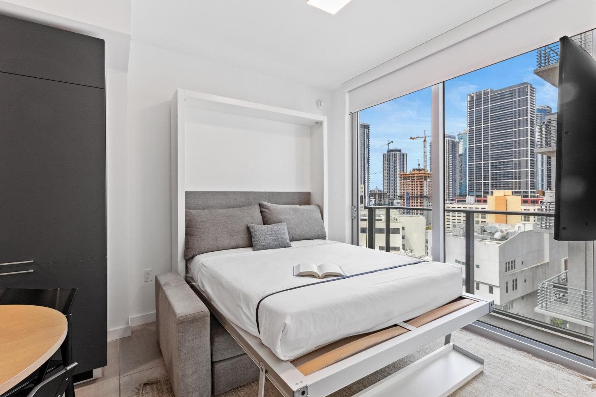 Downtown Miami Yotel 1 Bedroom — 28