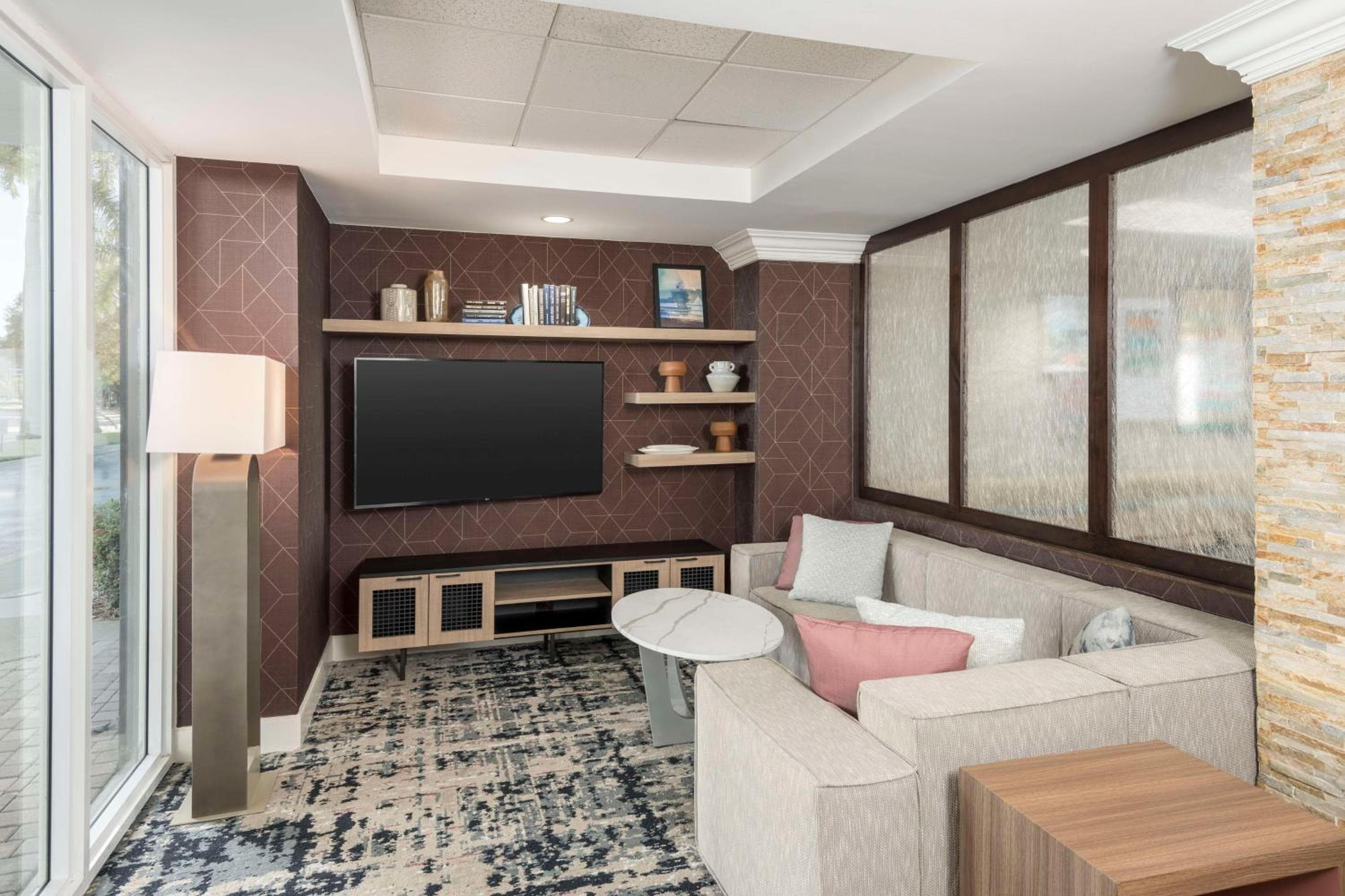 Homewood Suites Miami Aeropuerto/Laguna Azul — 9