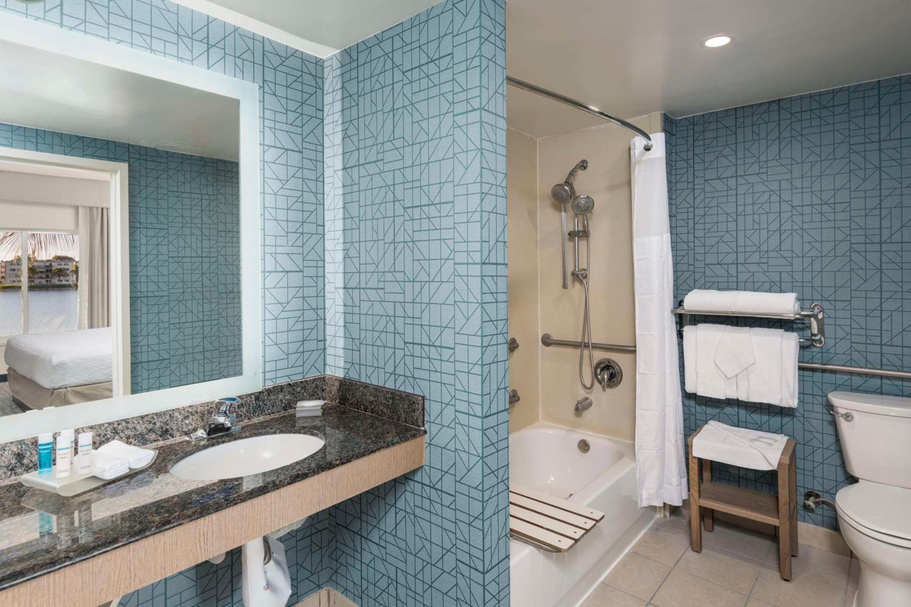 Homewood Suites Miami Aeropuerto/Laguna Azul — 27