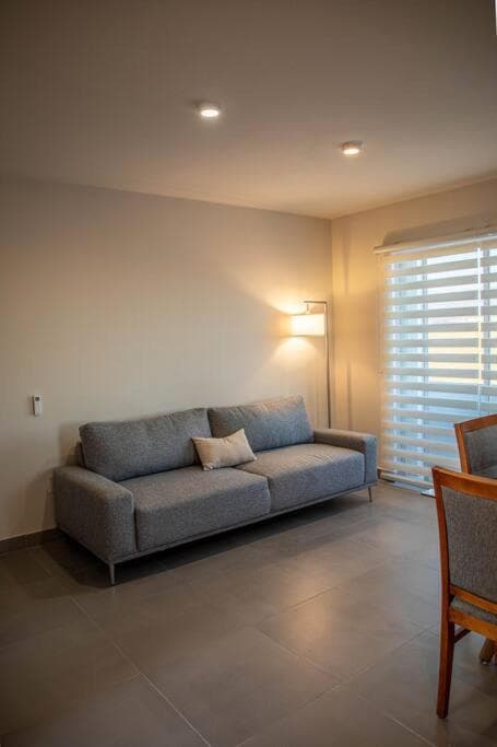 Stadtstrand-Apartment mit Pool — 8