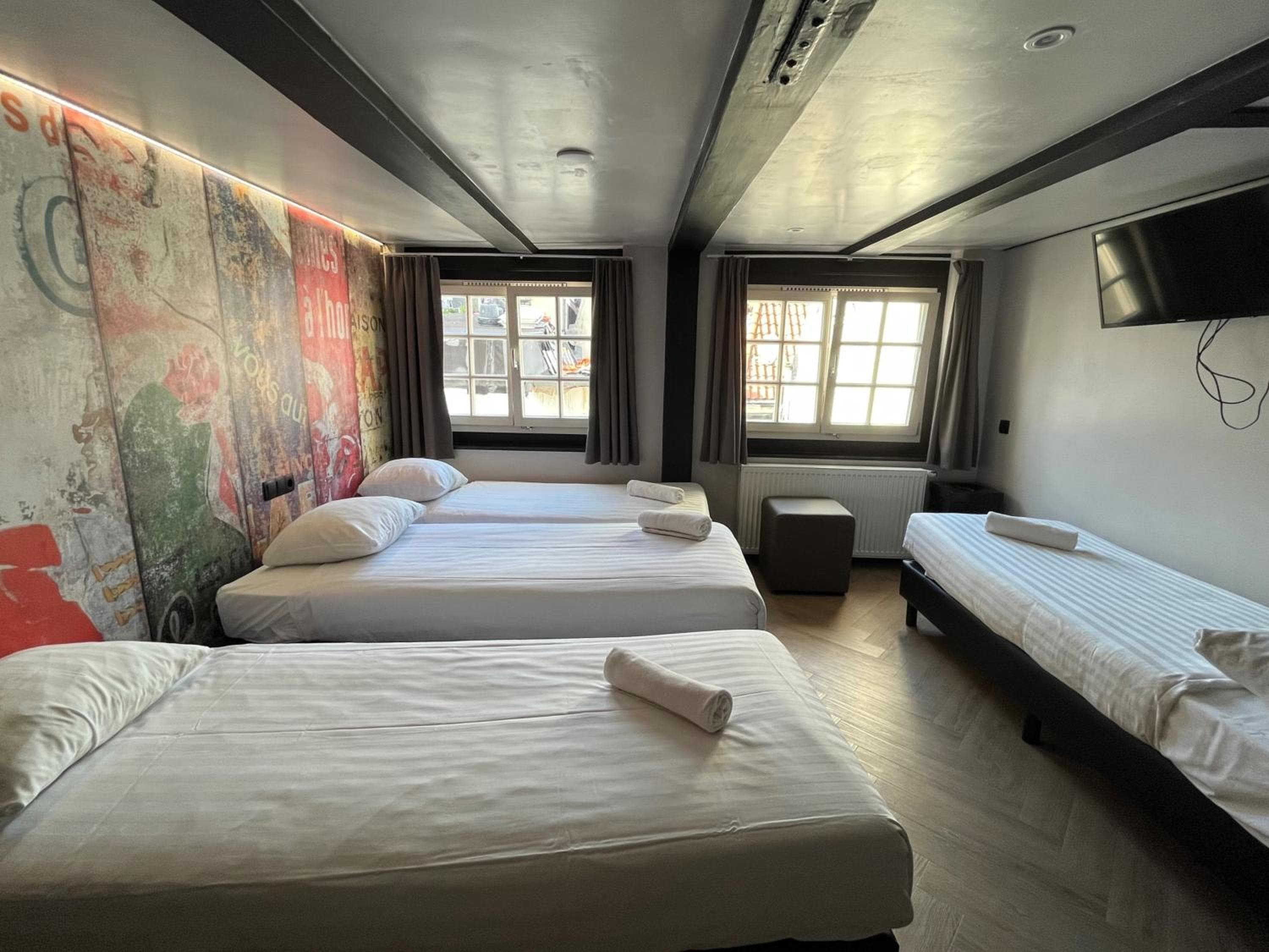 Hotel en el corazón de Ámsterdam — 13