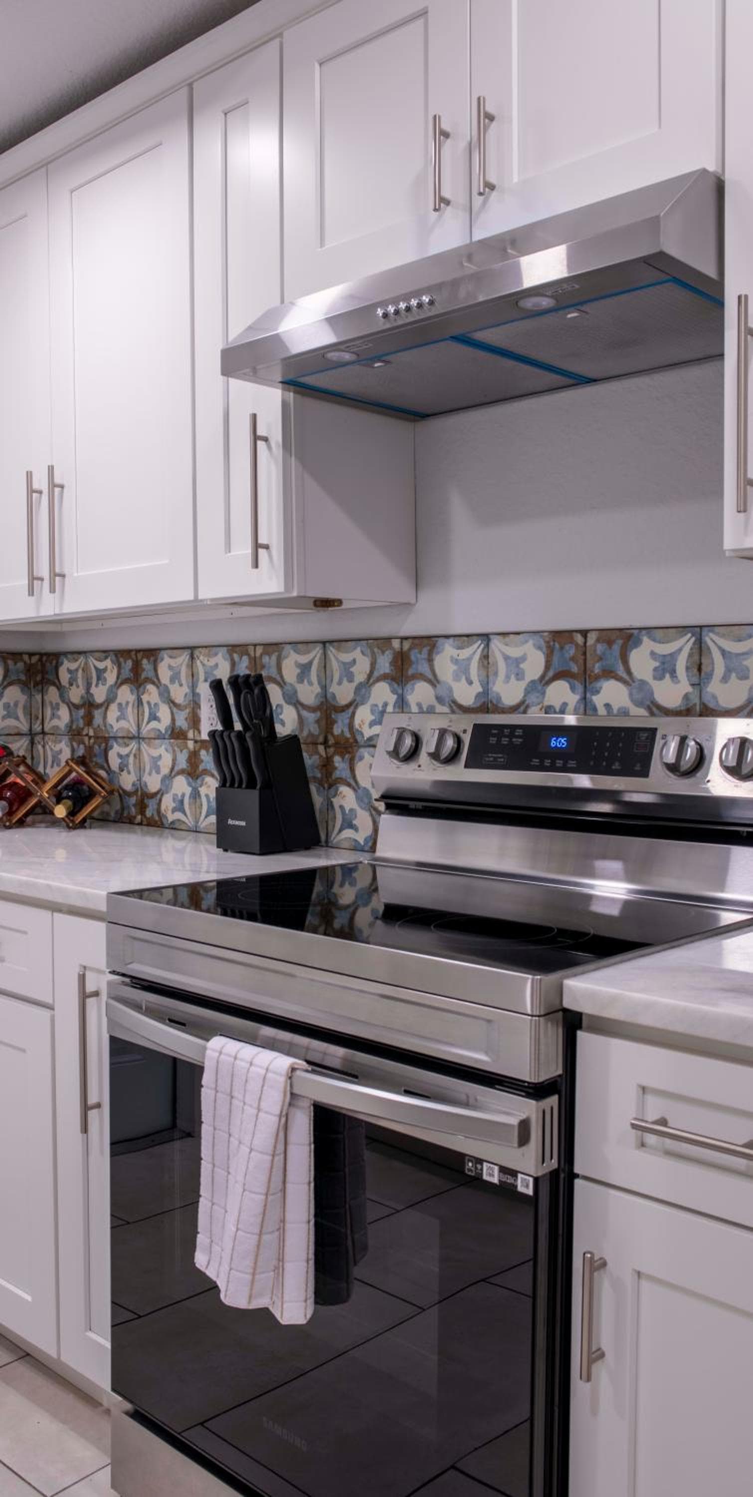Downtown 4BR Home w Outdoor Living Has Power — 25