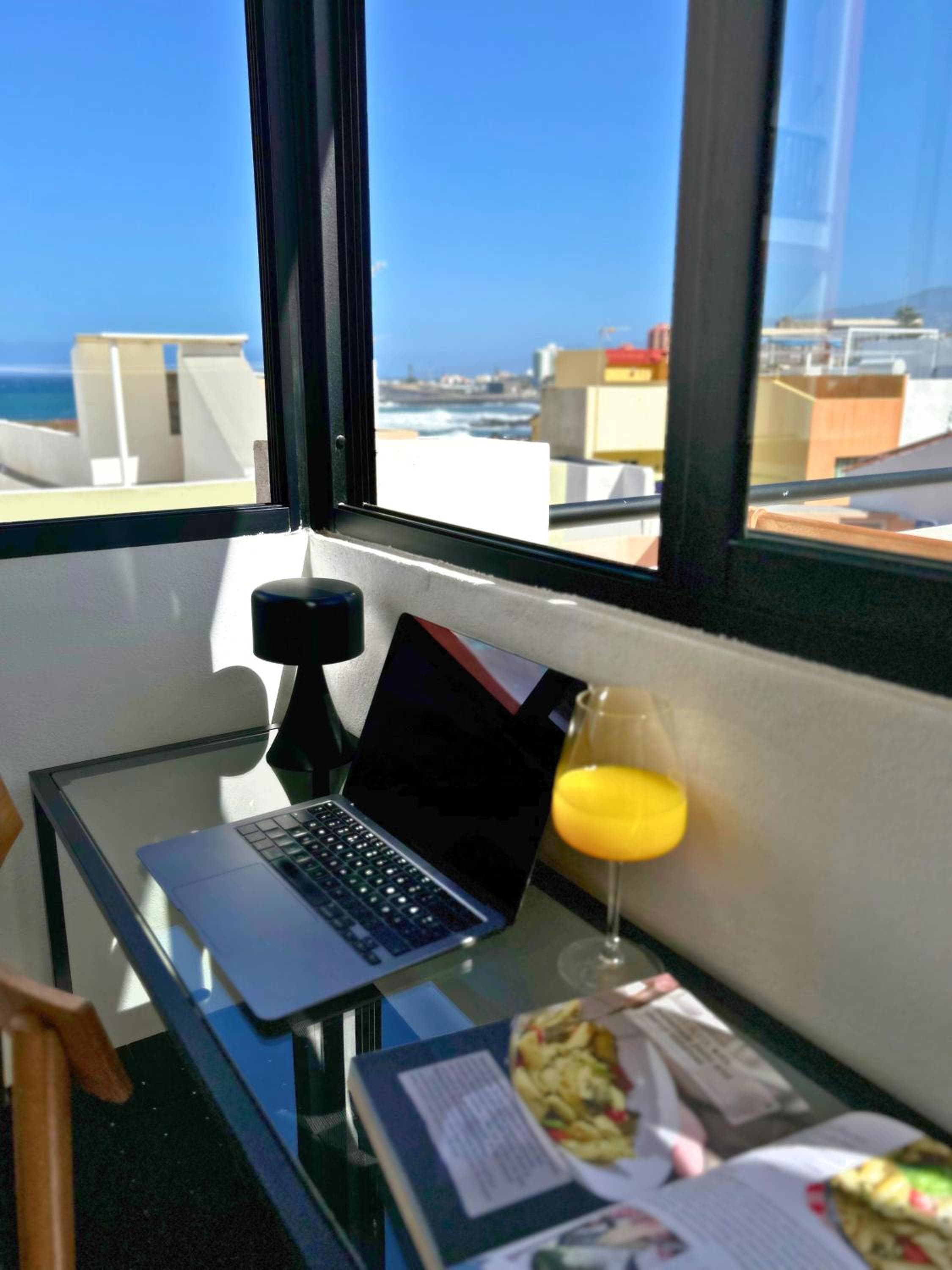 La Terraza! Studio Apartment — 4