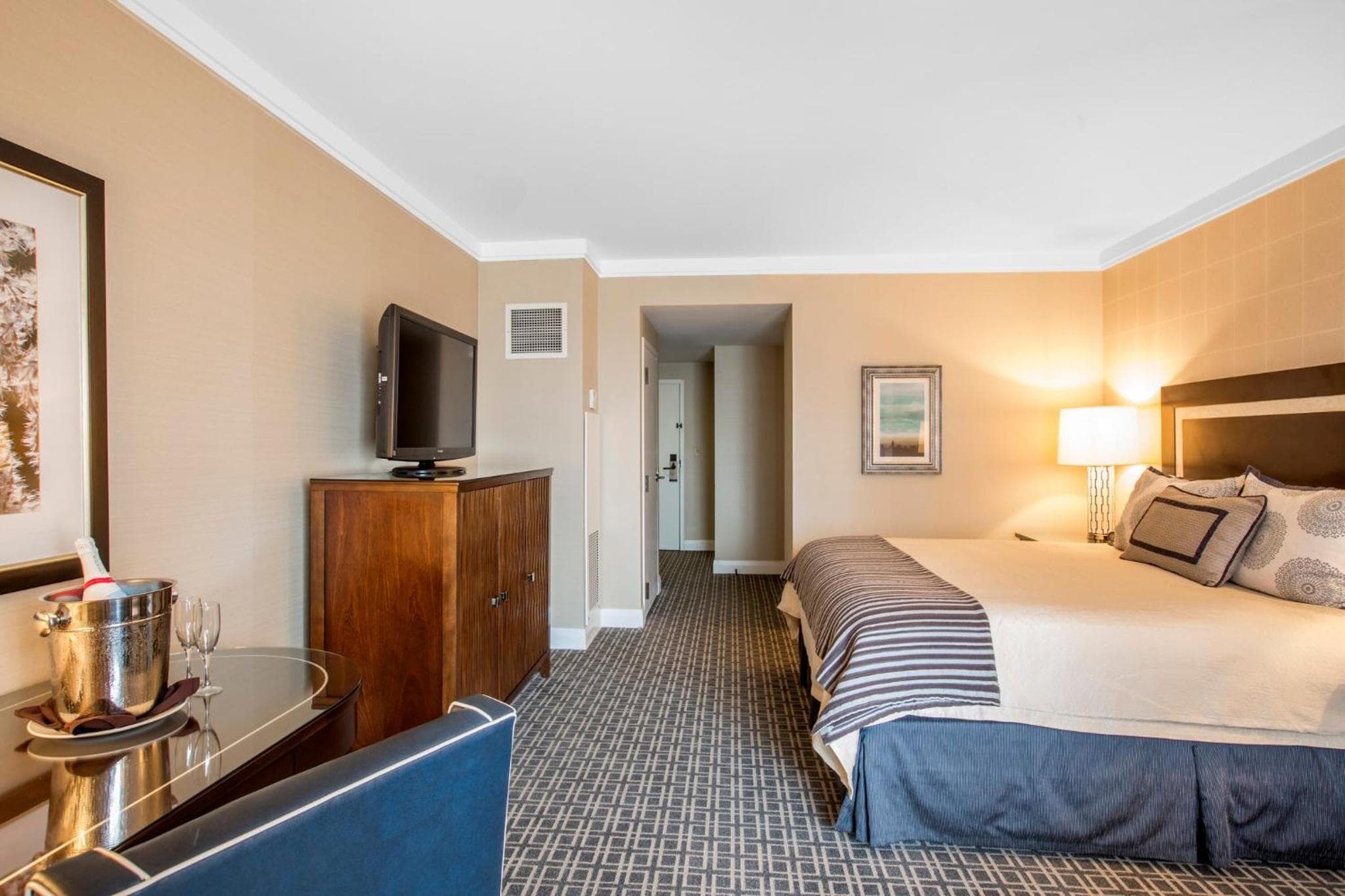 Omni Los Angeles Hotel — 19