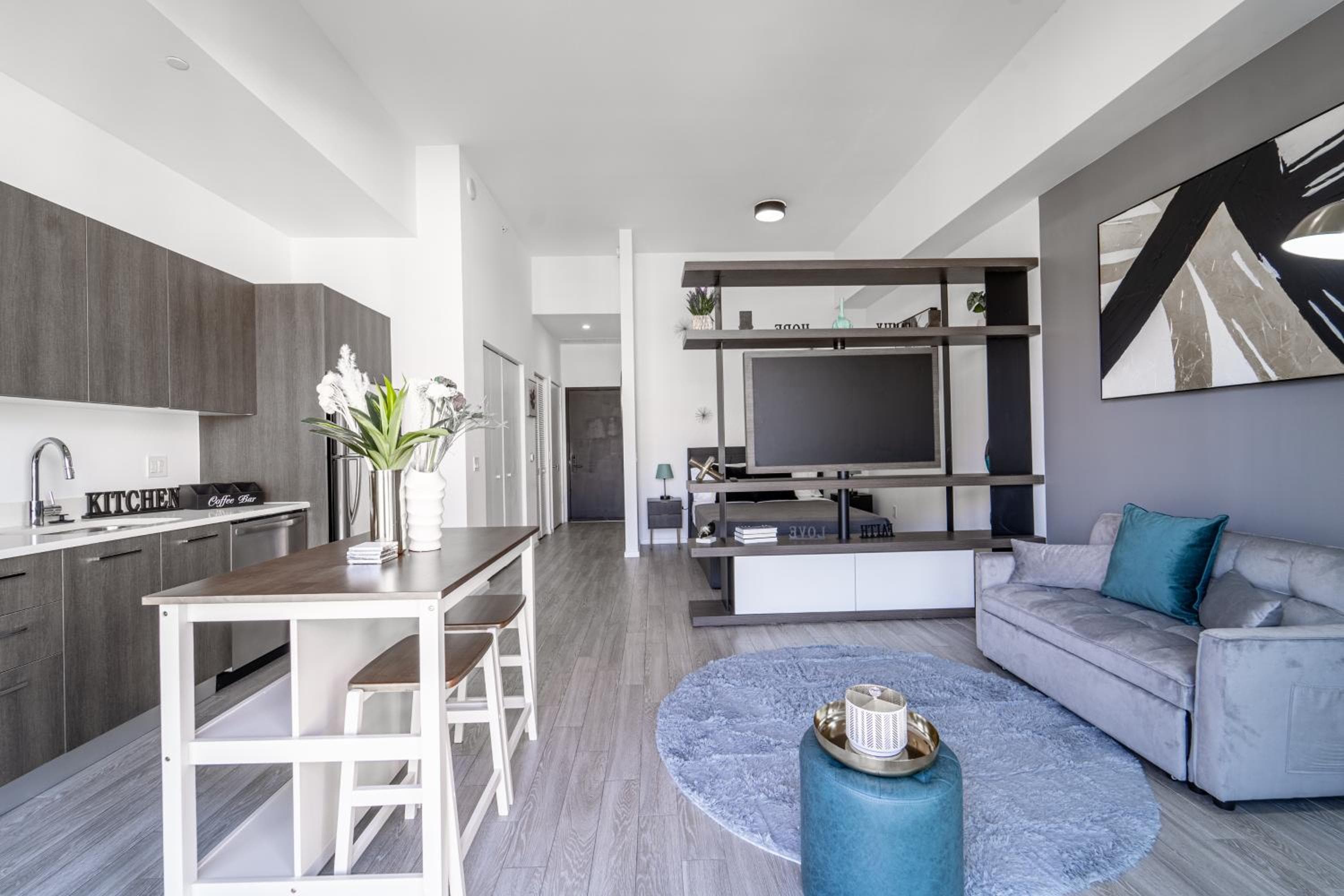TR Miami 2 Bedroom Condo und Studio mit Balkon — 10