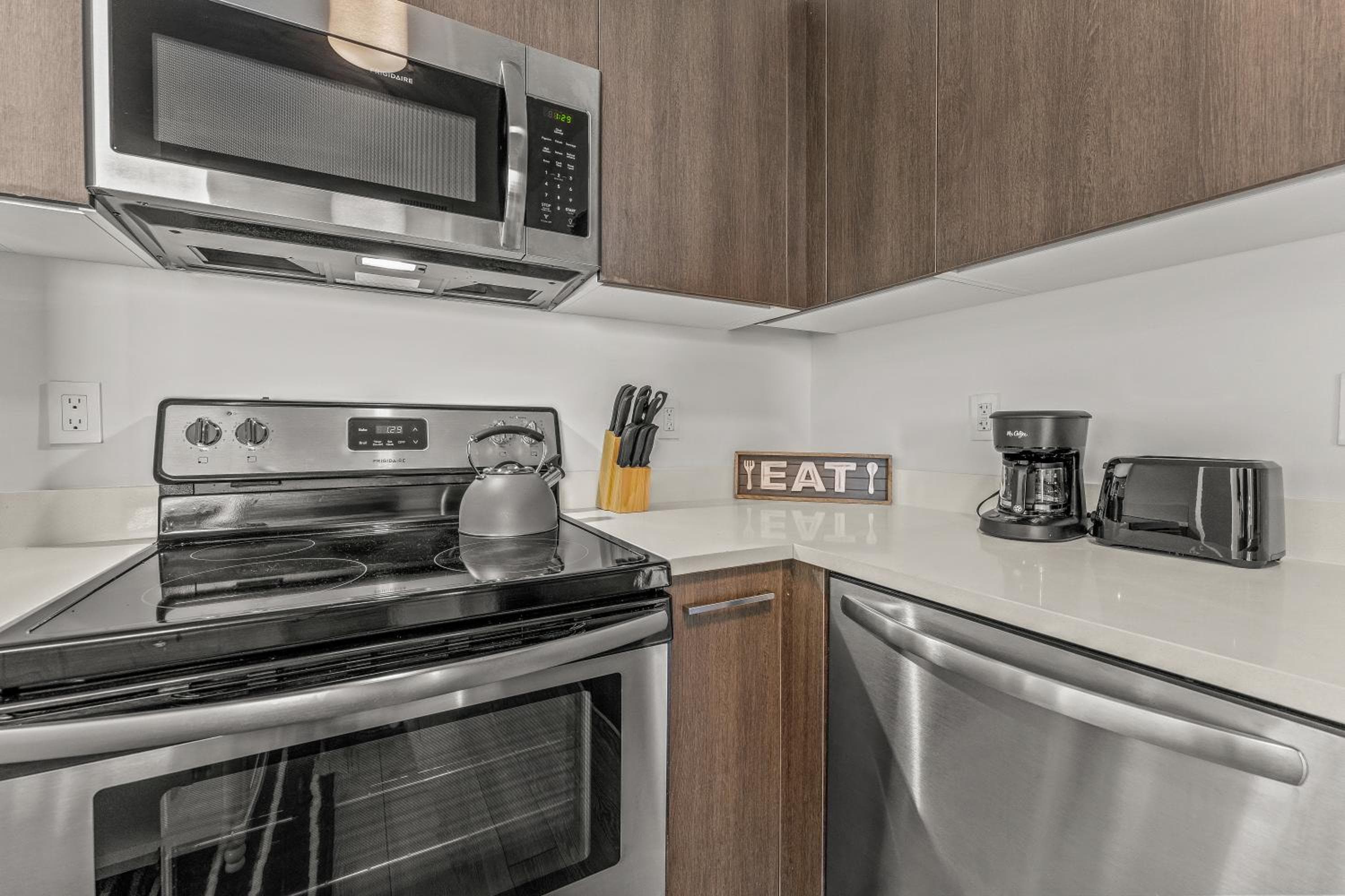 TR Miami 2 Bedroom Condo und Studio mit Balkon — 20