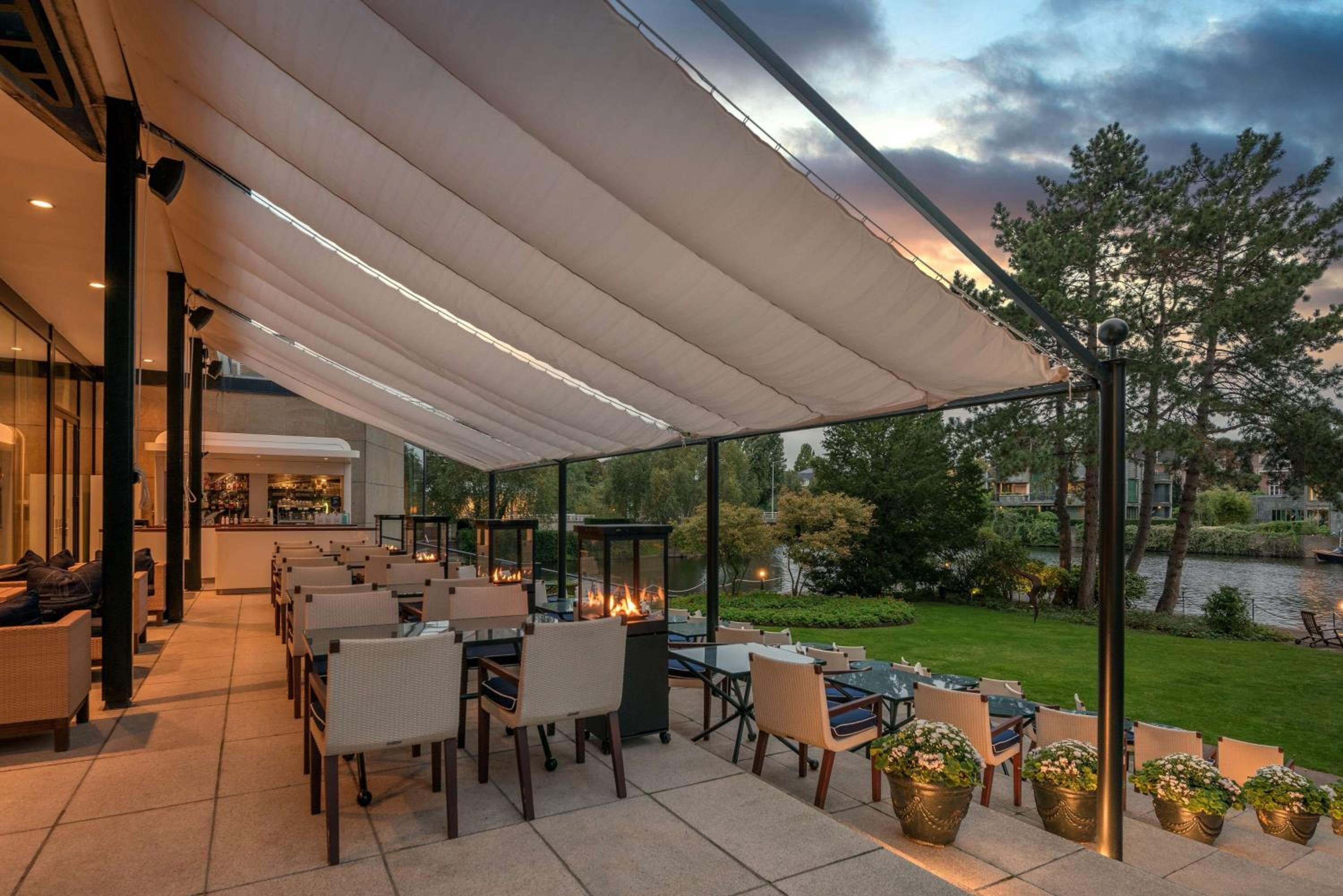 Hilton Amsterdam — 19
