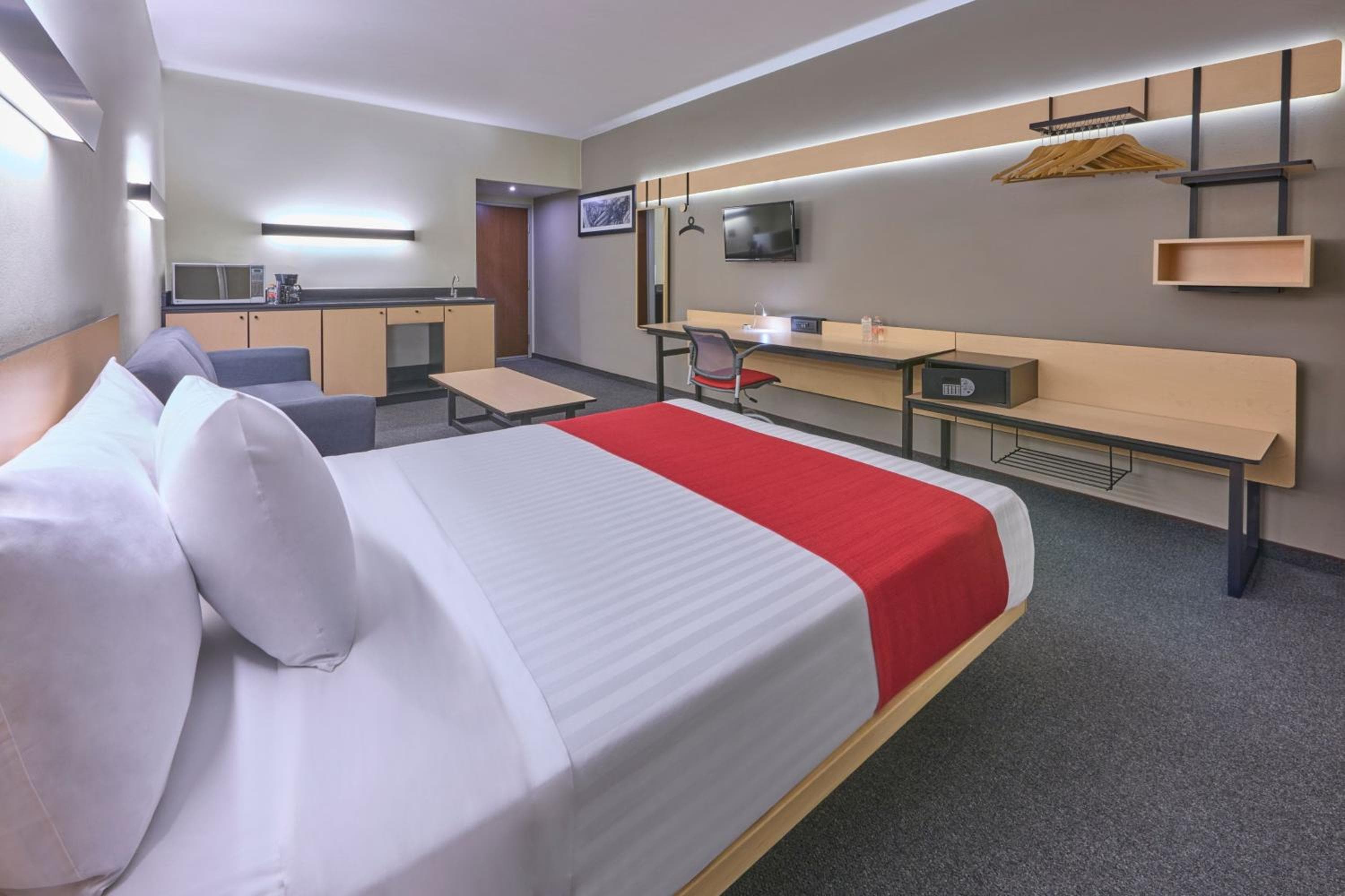 City Express Plus by Marriott Ciudad de México Patio Universidad — 12