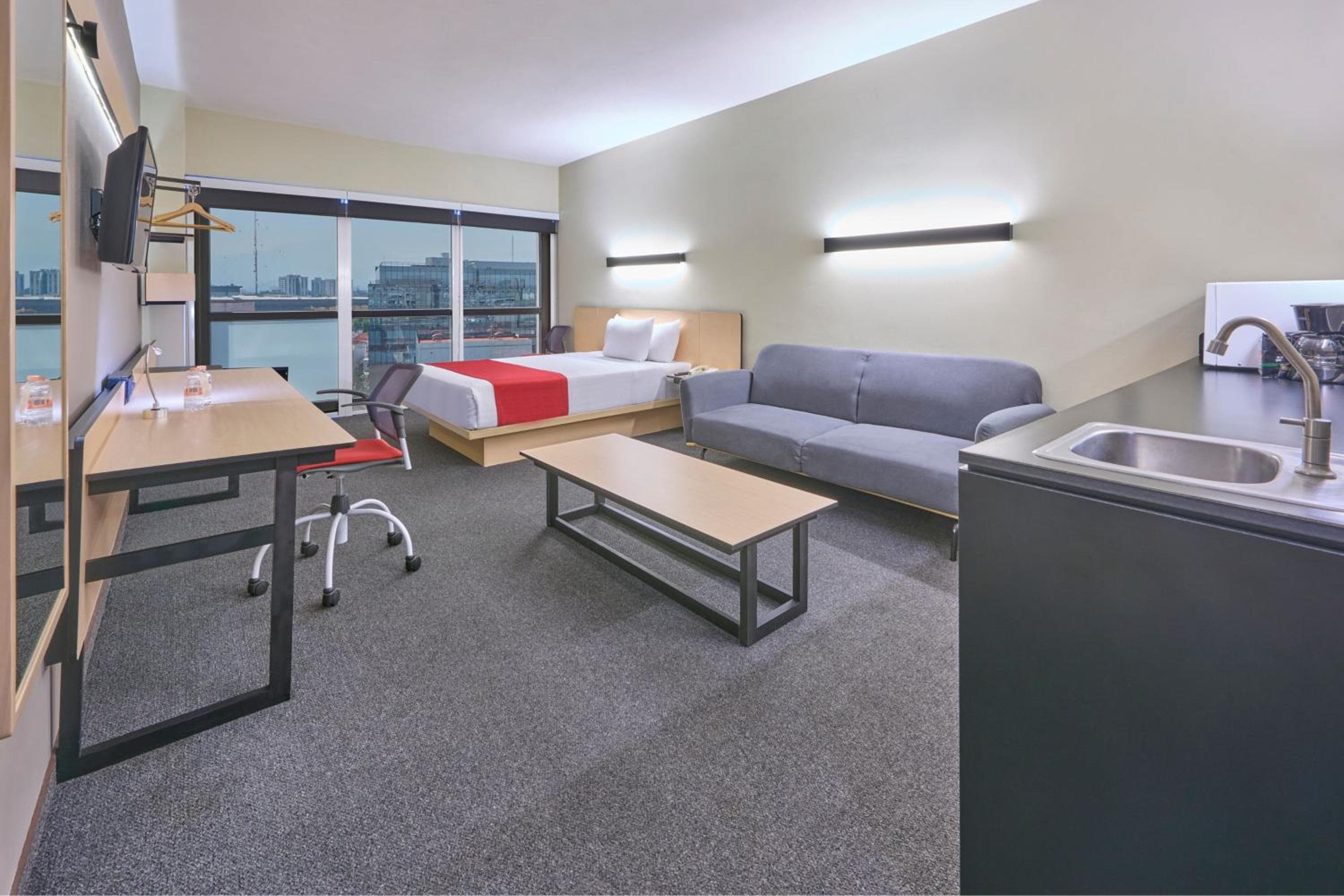 City Express Plus by Marriott Ciudad de México Patio Universidad — 14