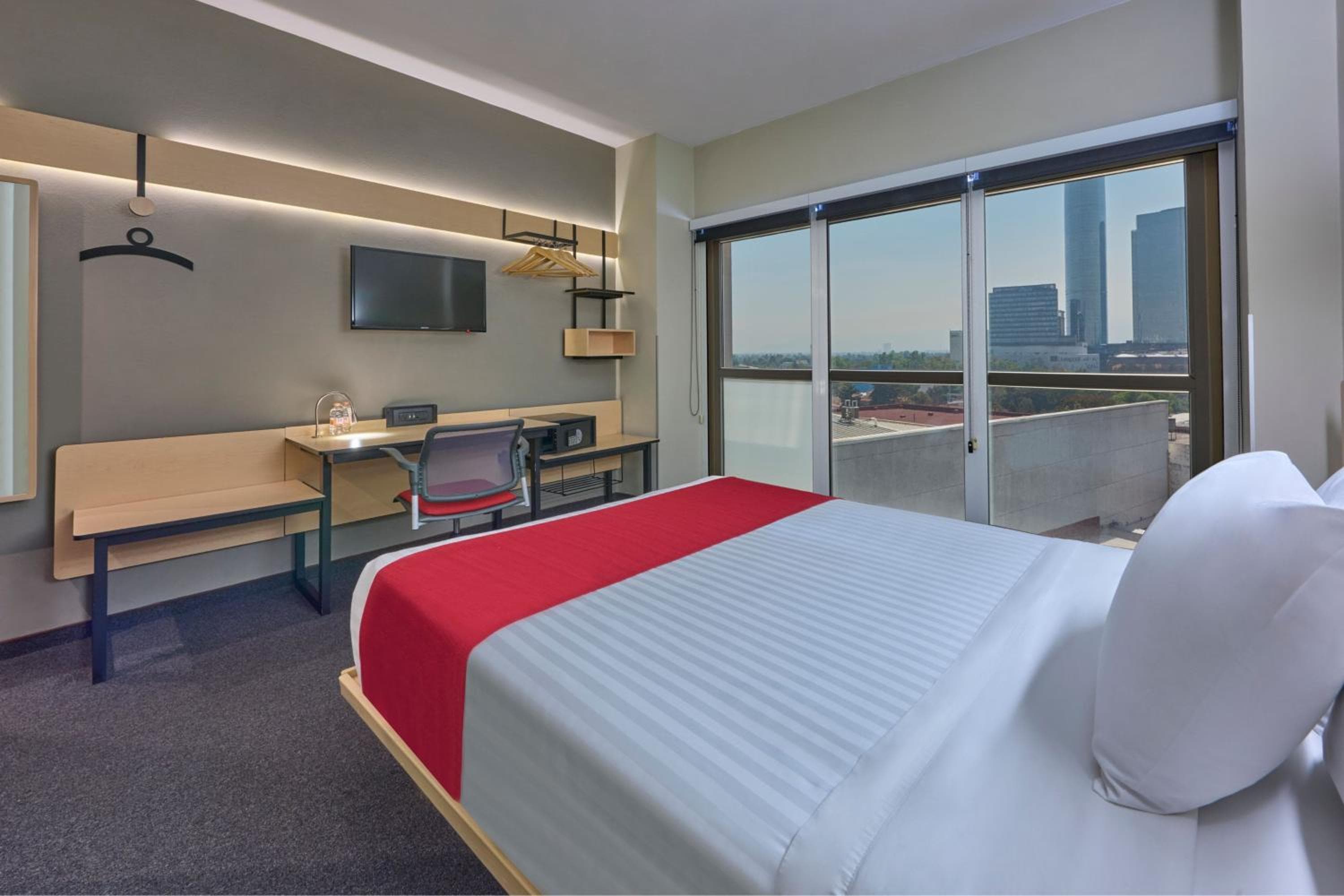 City Express Plus by Marriott Ciudad de México Patio Universidad — 27