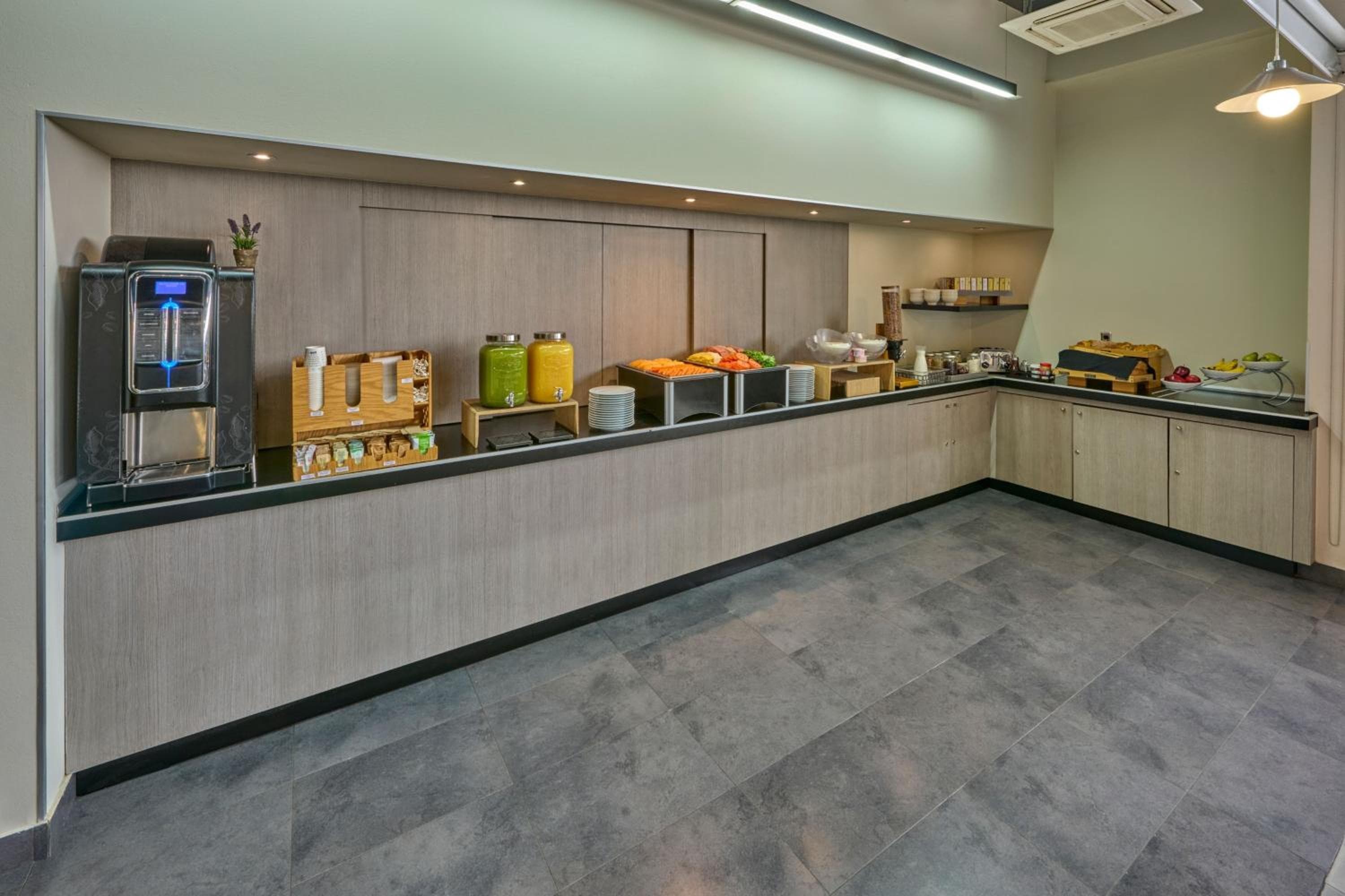 City Express Plus by Marriott Ciudad de México Patio Universidad — 12