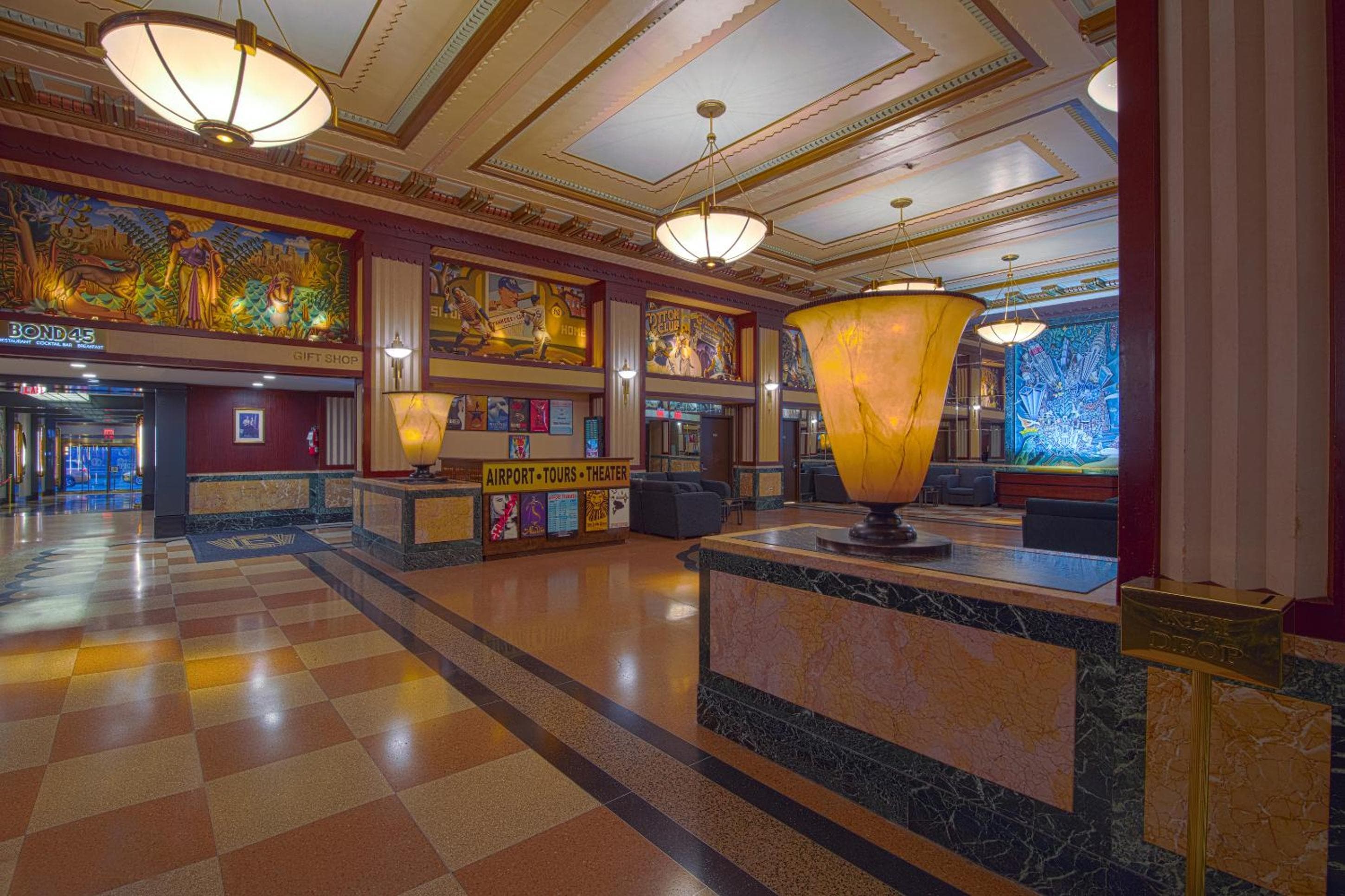 Hotel Edison Times Square — 27