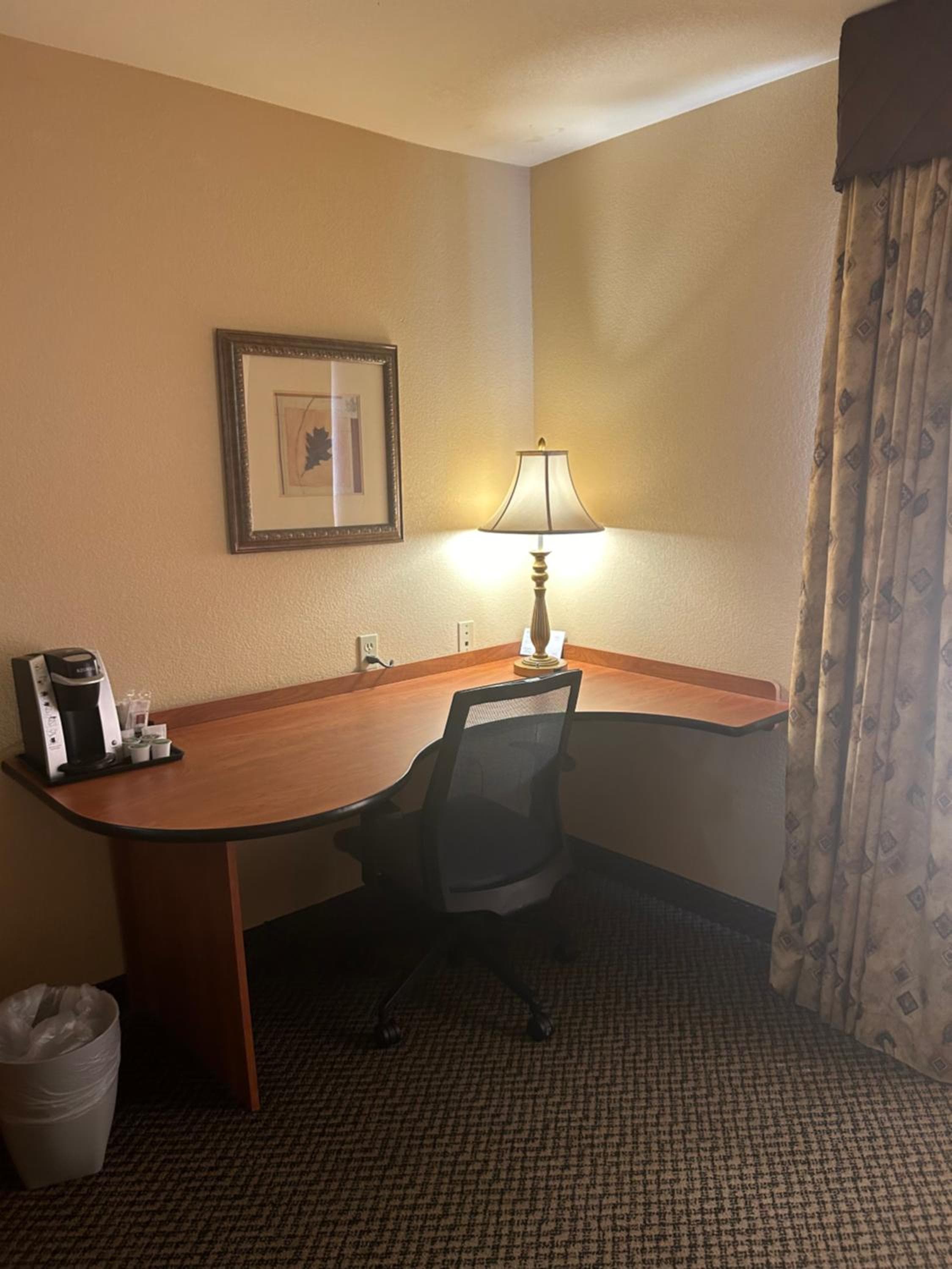 Holiday Inn Express Las Vegas-Nellis, ein IHG Hotel — 5