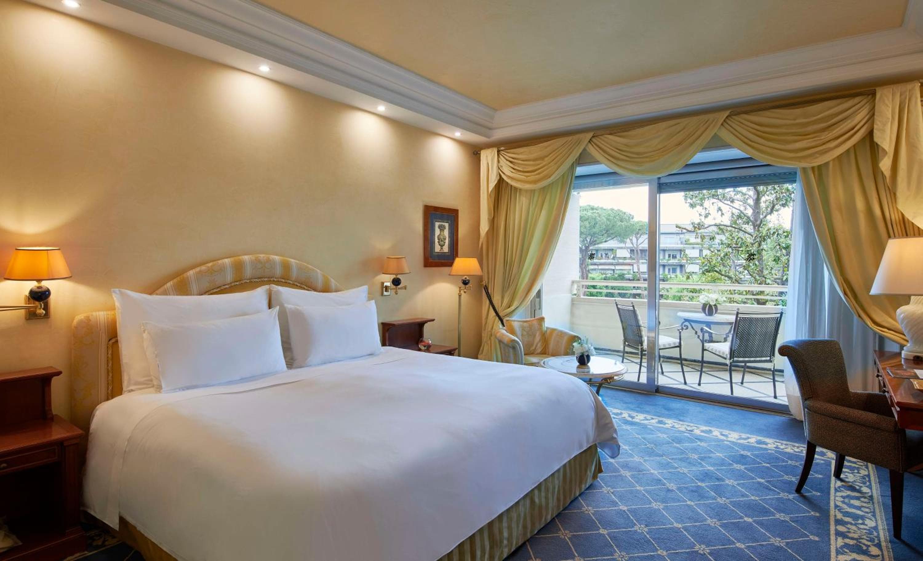 Rome Cavalieri, A Waldorf Astoria Hotel — 12