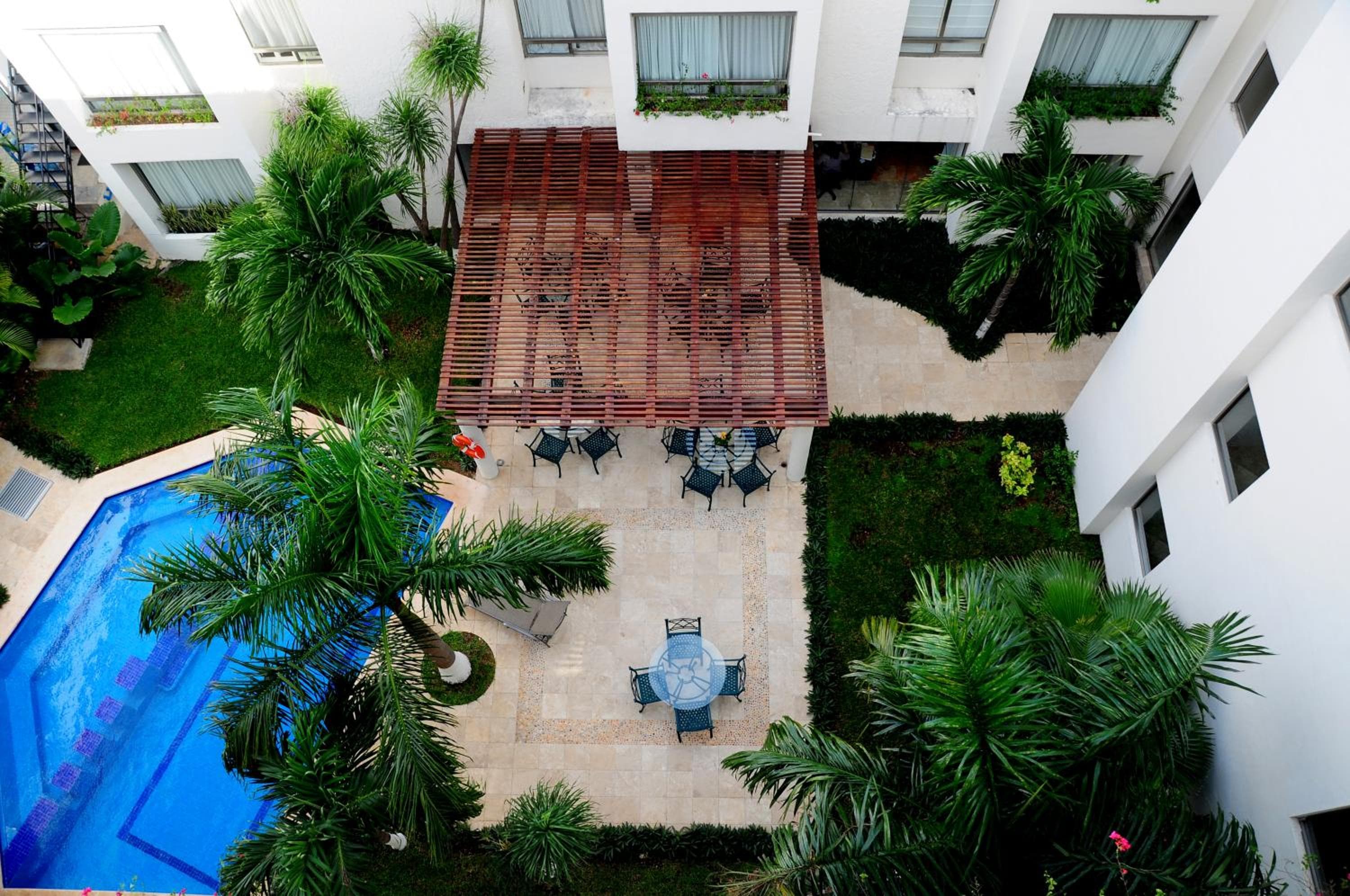 Ambiente Suites — 7