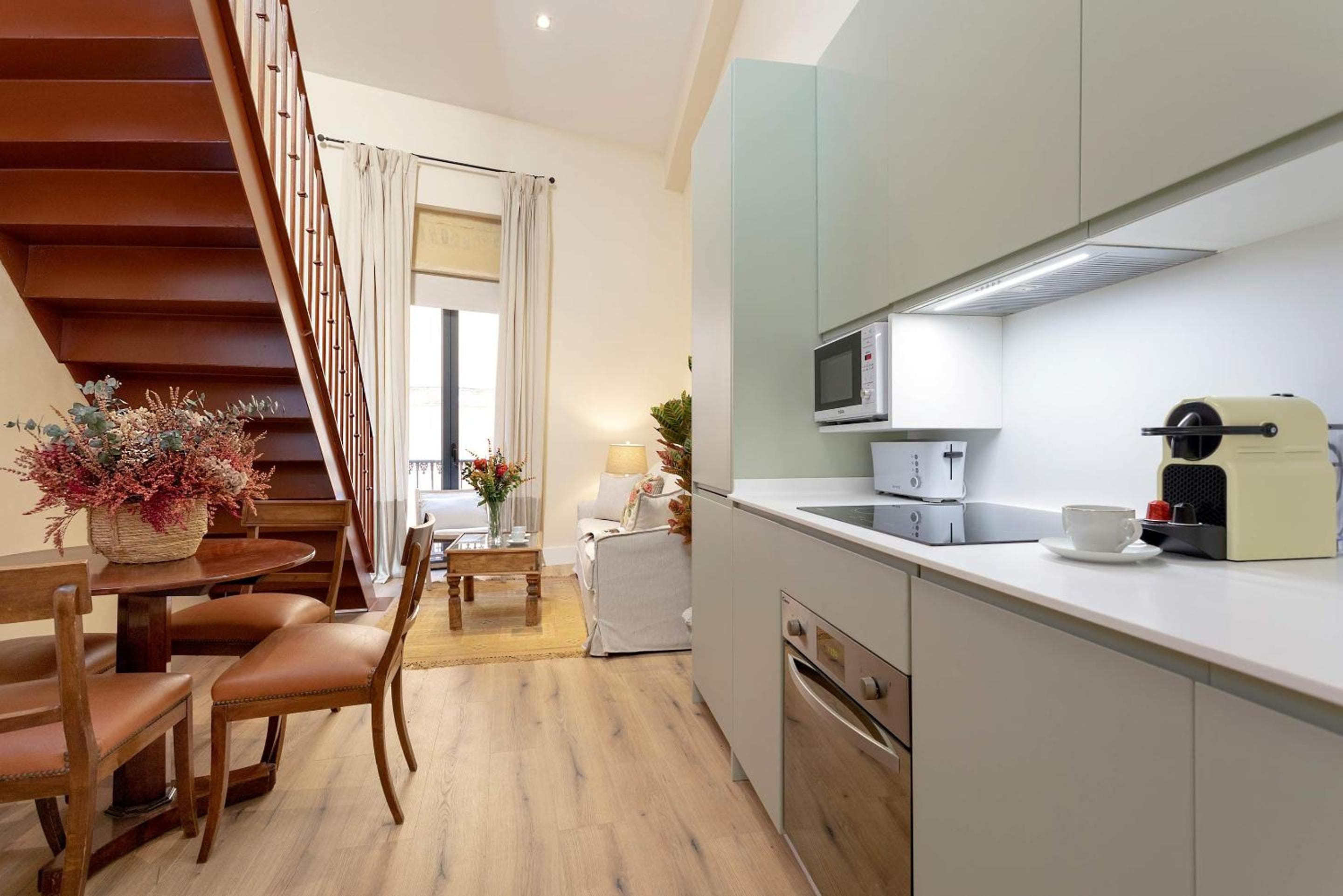 Genteel Home Rodrigo Caro — 24