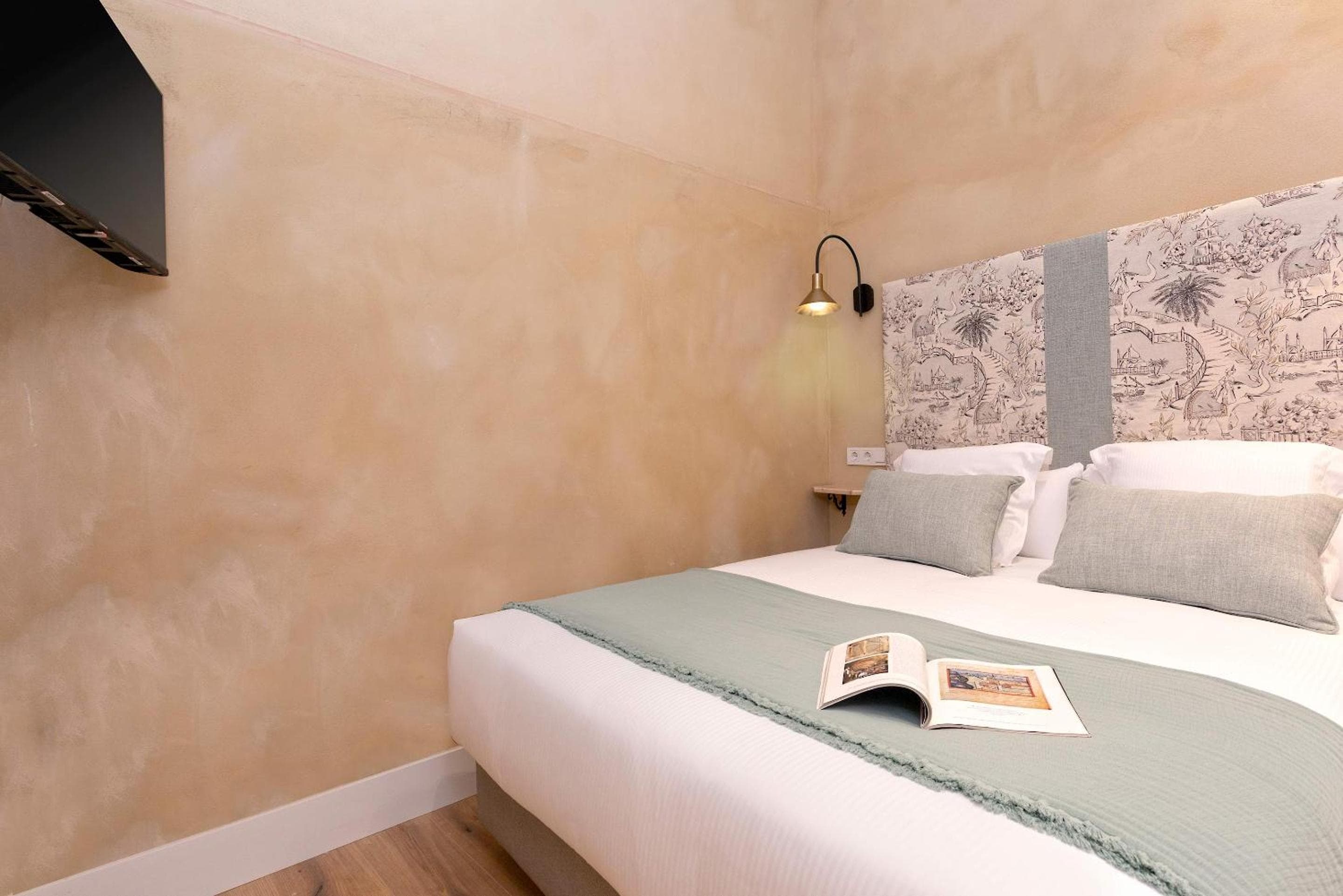 Genteel Home Rodrigo Caro — 21
